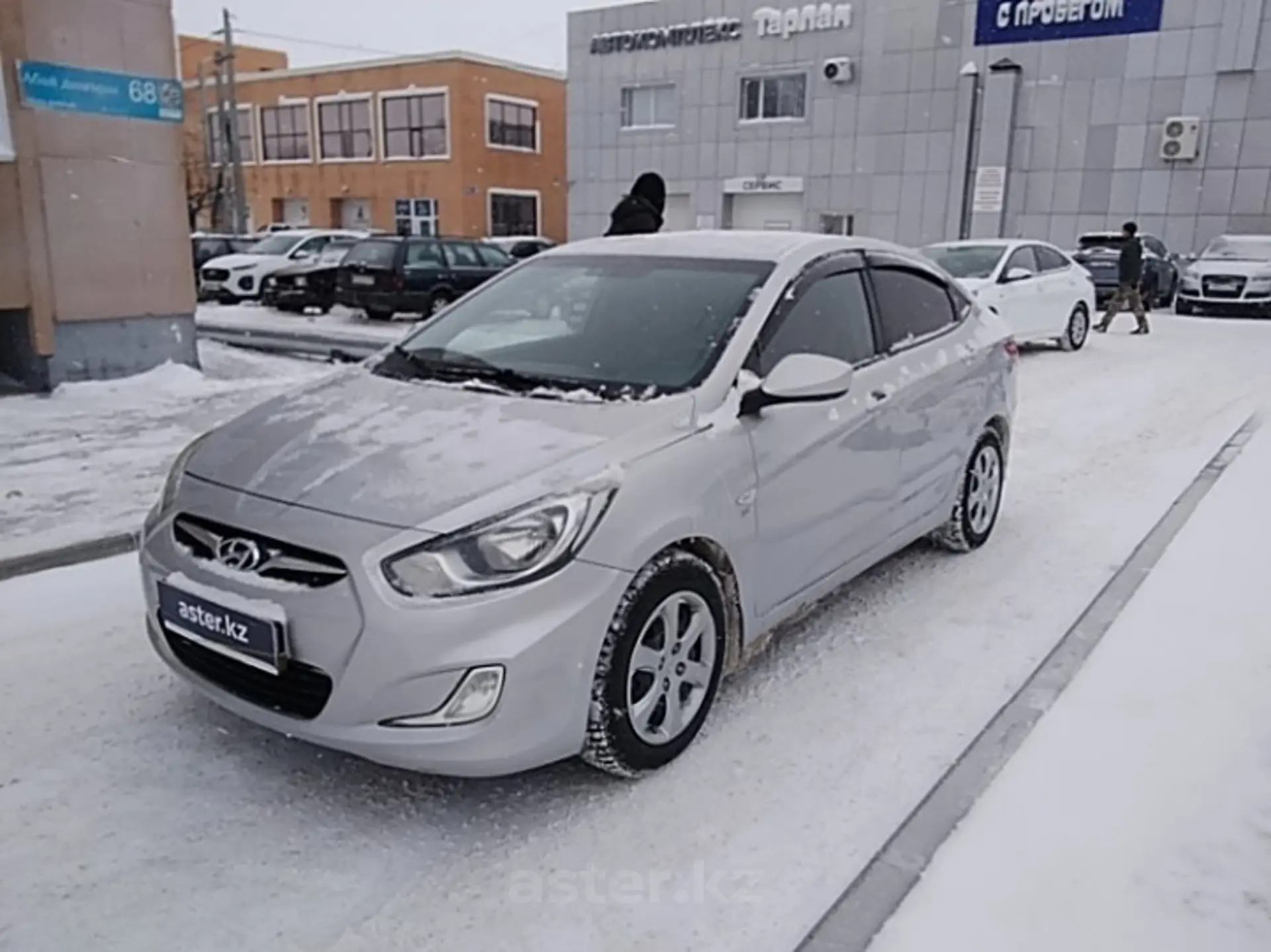 Hyundai Accent 2012