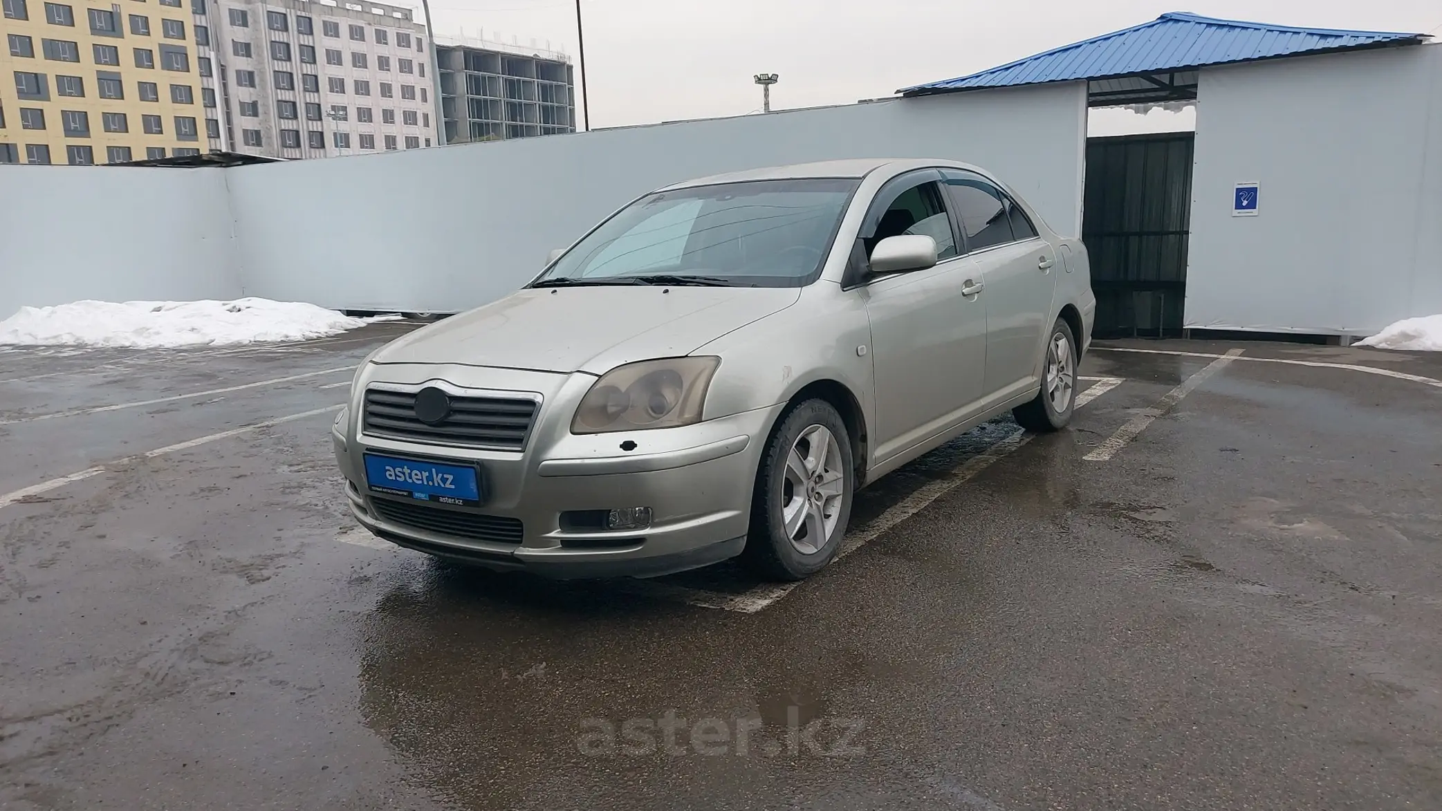 Toyota Avensis 2003