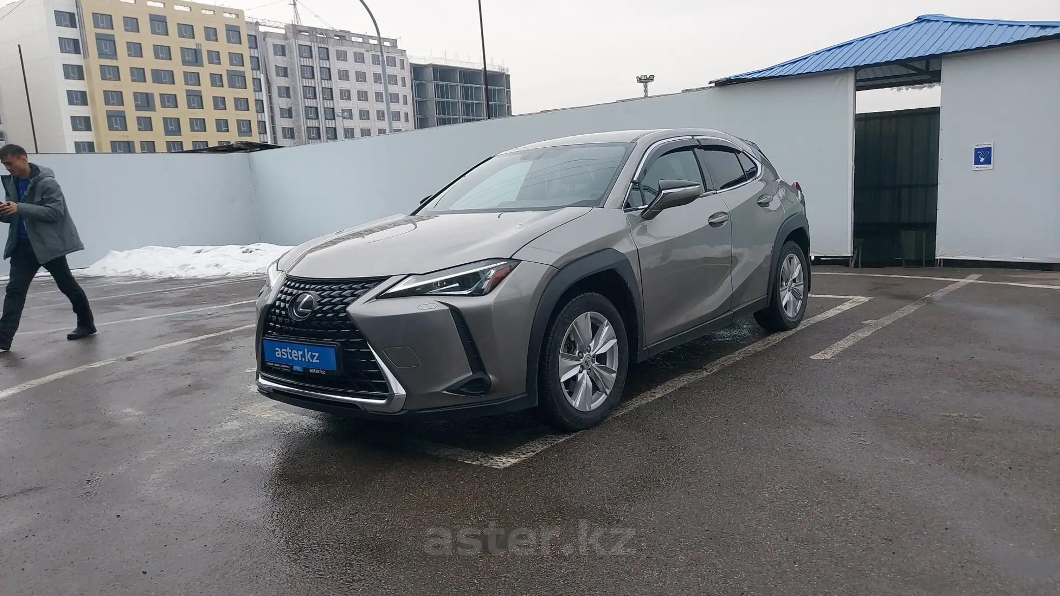 Lexus UX 2019