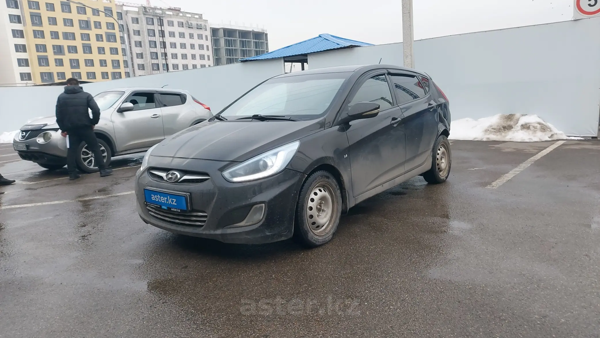 Hyundai Accent 2013