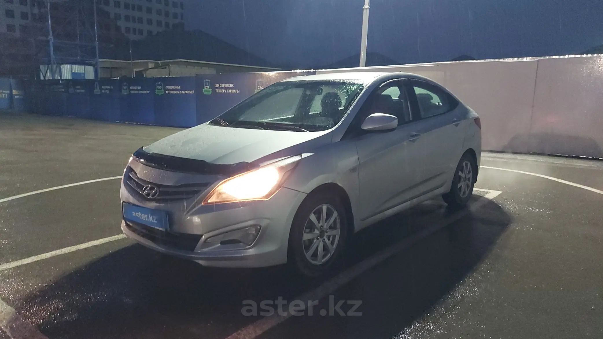 Hyundai Accent 2014