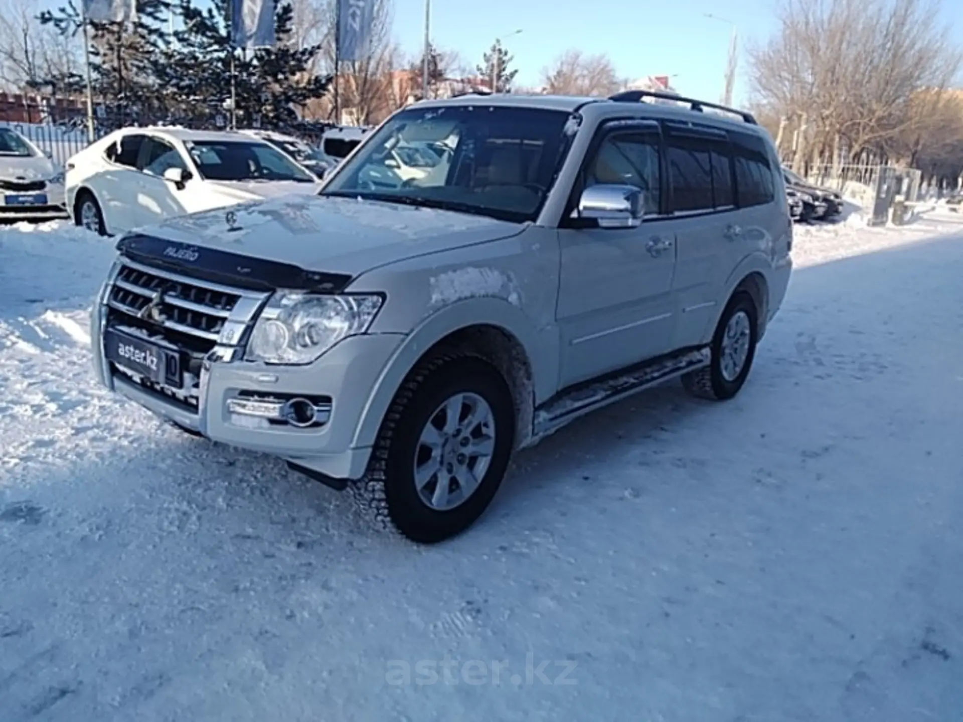 Mitsubishi Pajero 2019