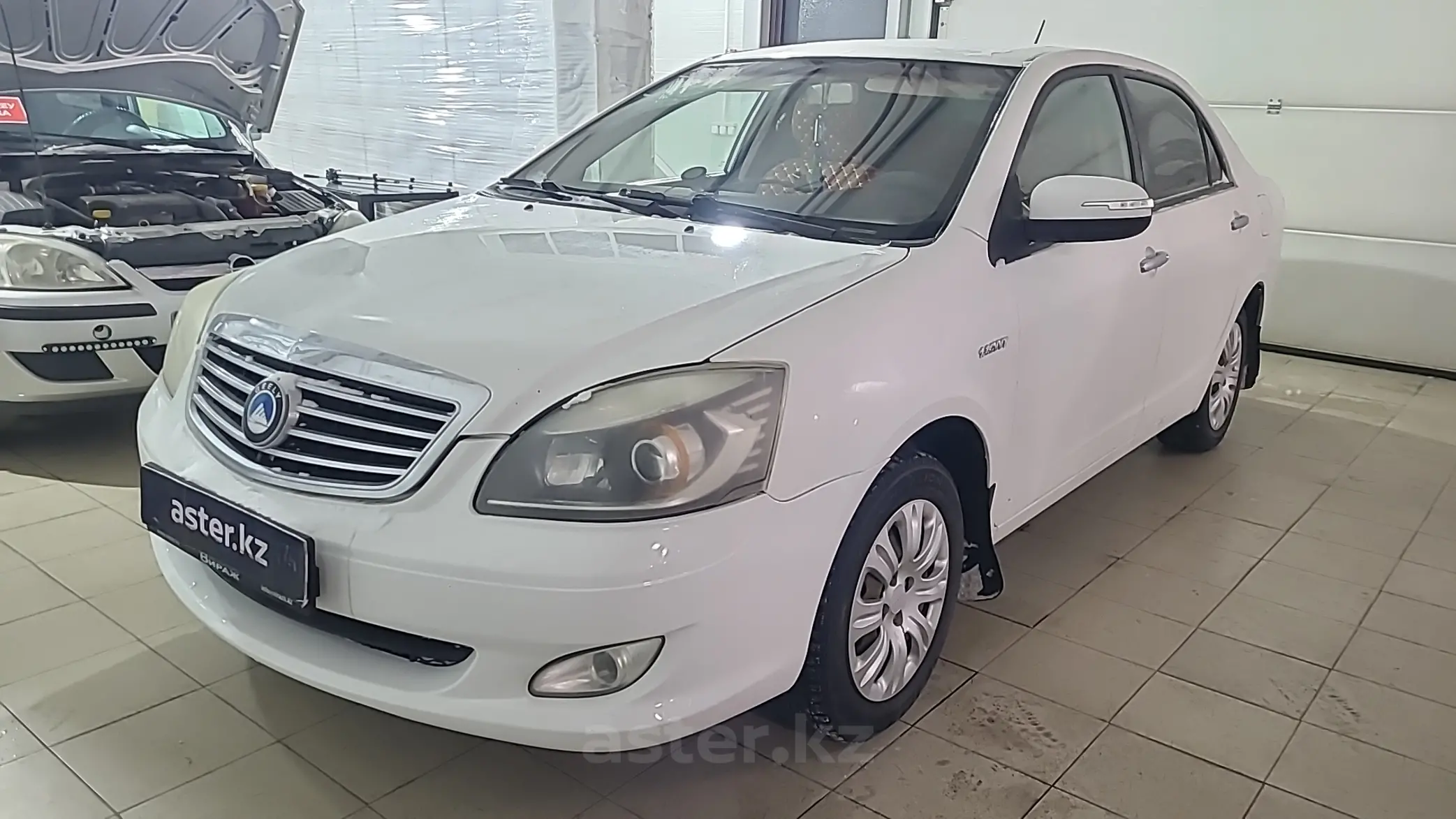 Geely SC7 2013