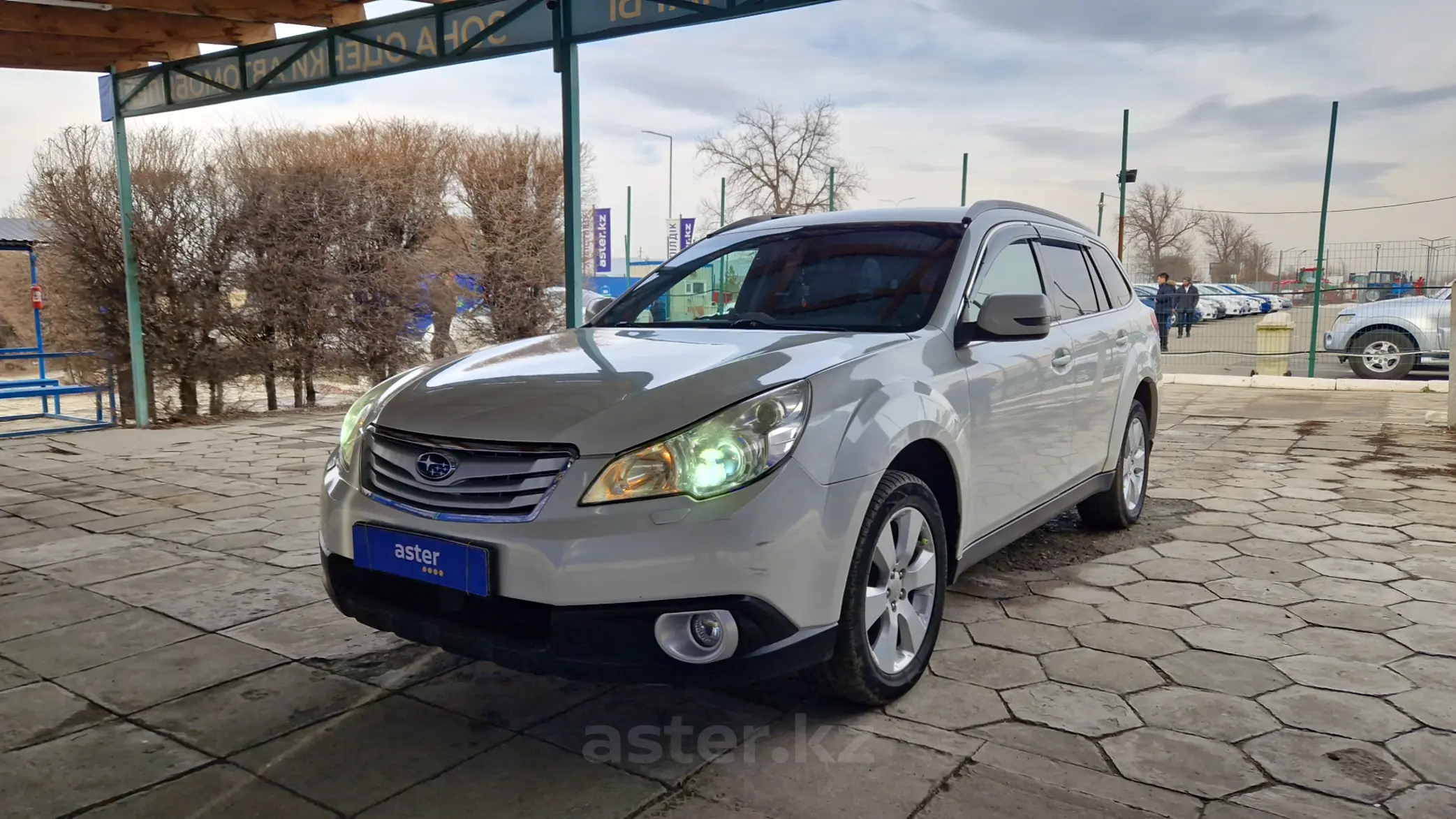 Subaru Outback 2010