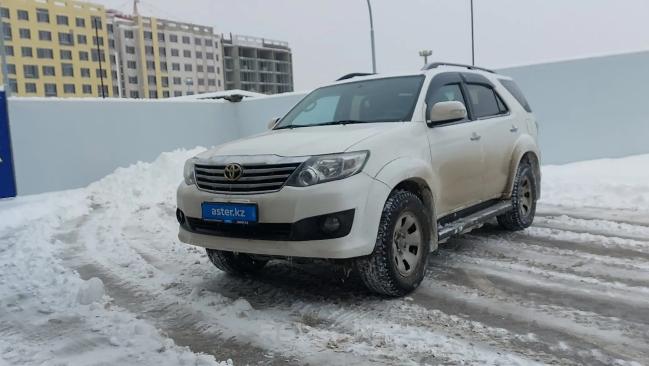 Toyota Fortuner 2015