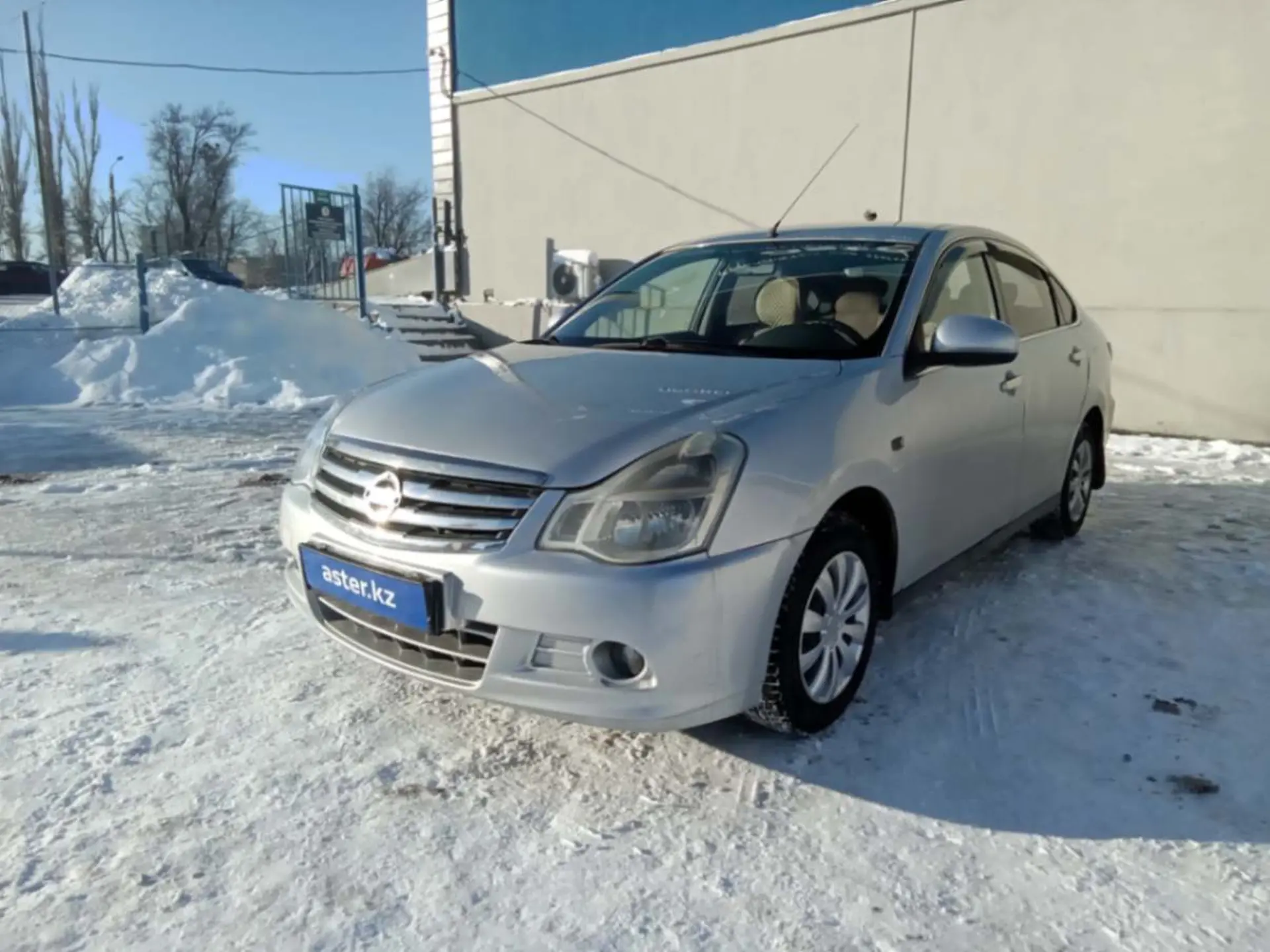 Nissan Almera 2014