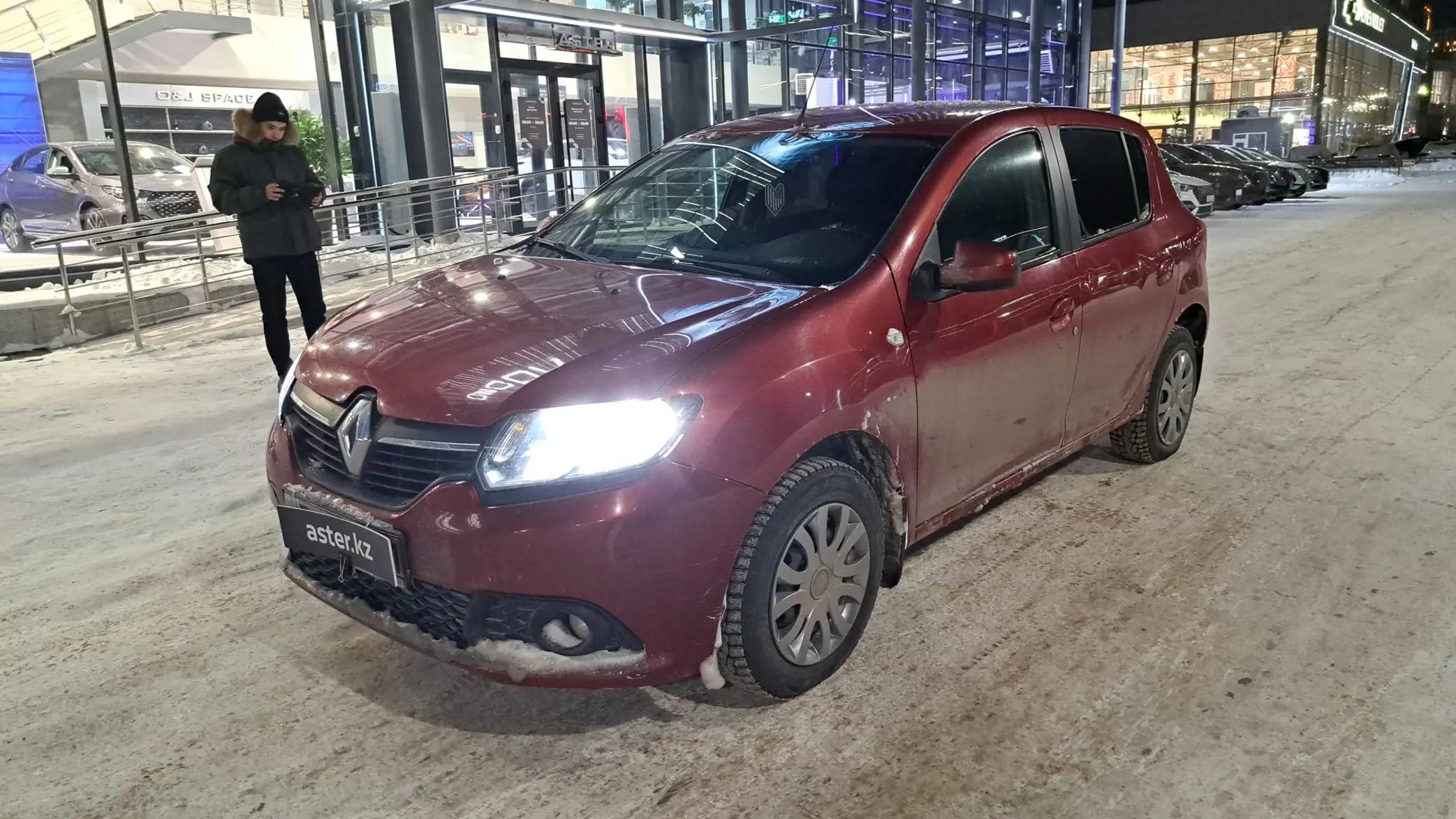 Renault Sandero 2014