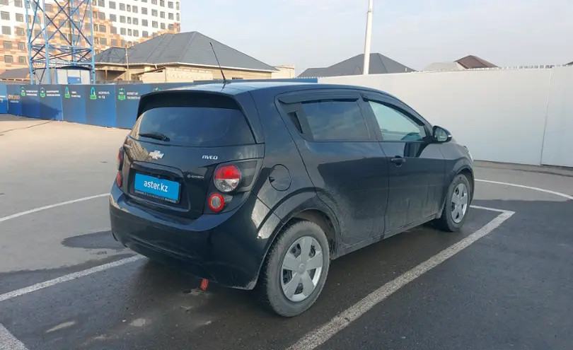 Chevrolet Aveo 2014 года за 3 950 000 тг. в Шымкент фото 3