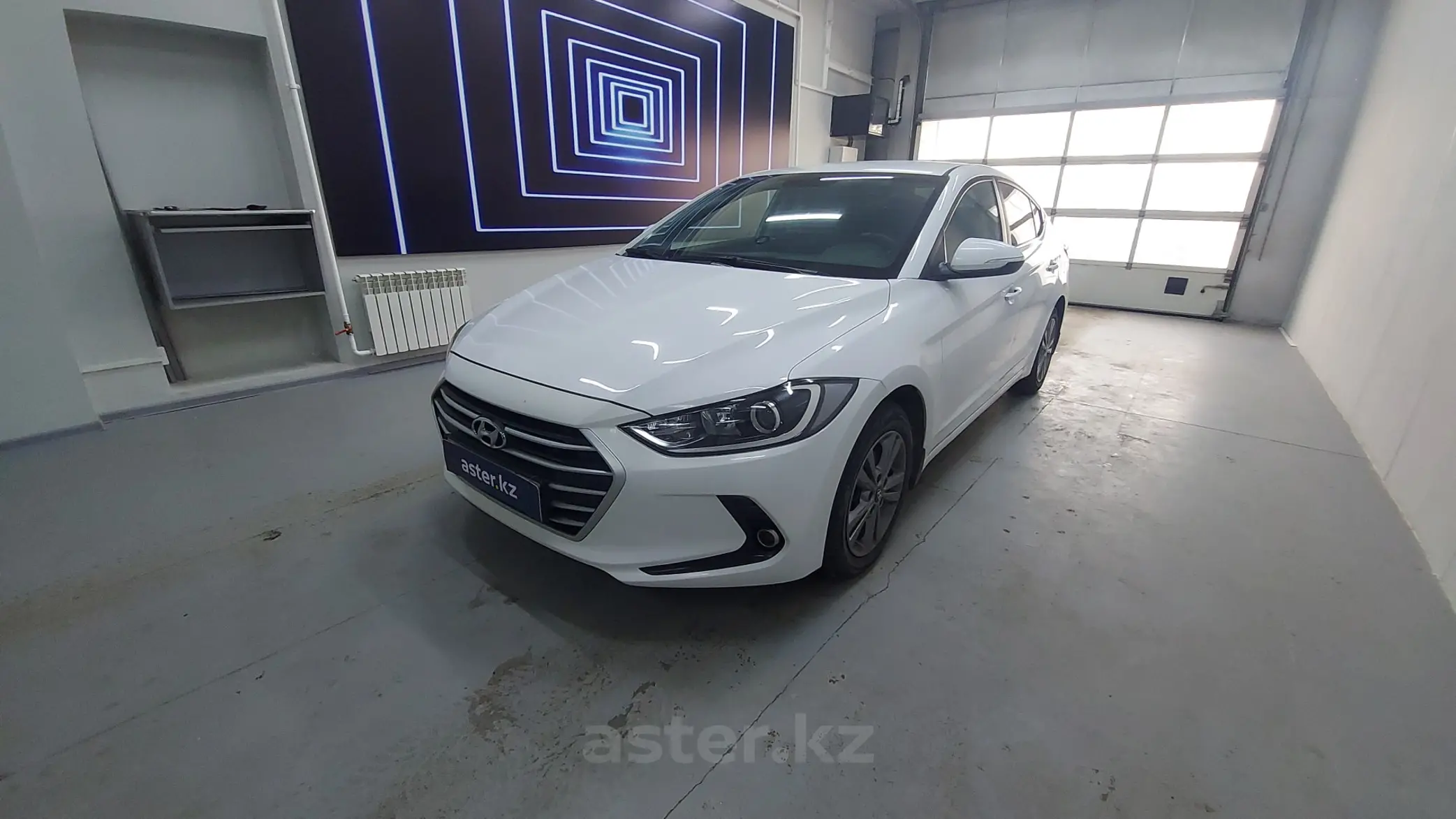 Hyundai Elantra 2018