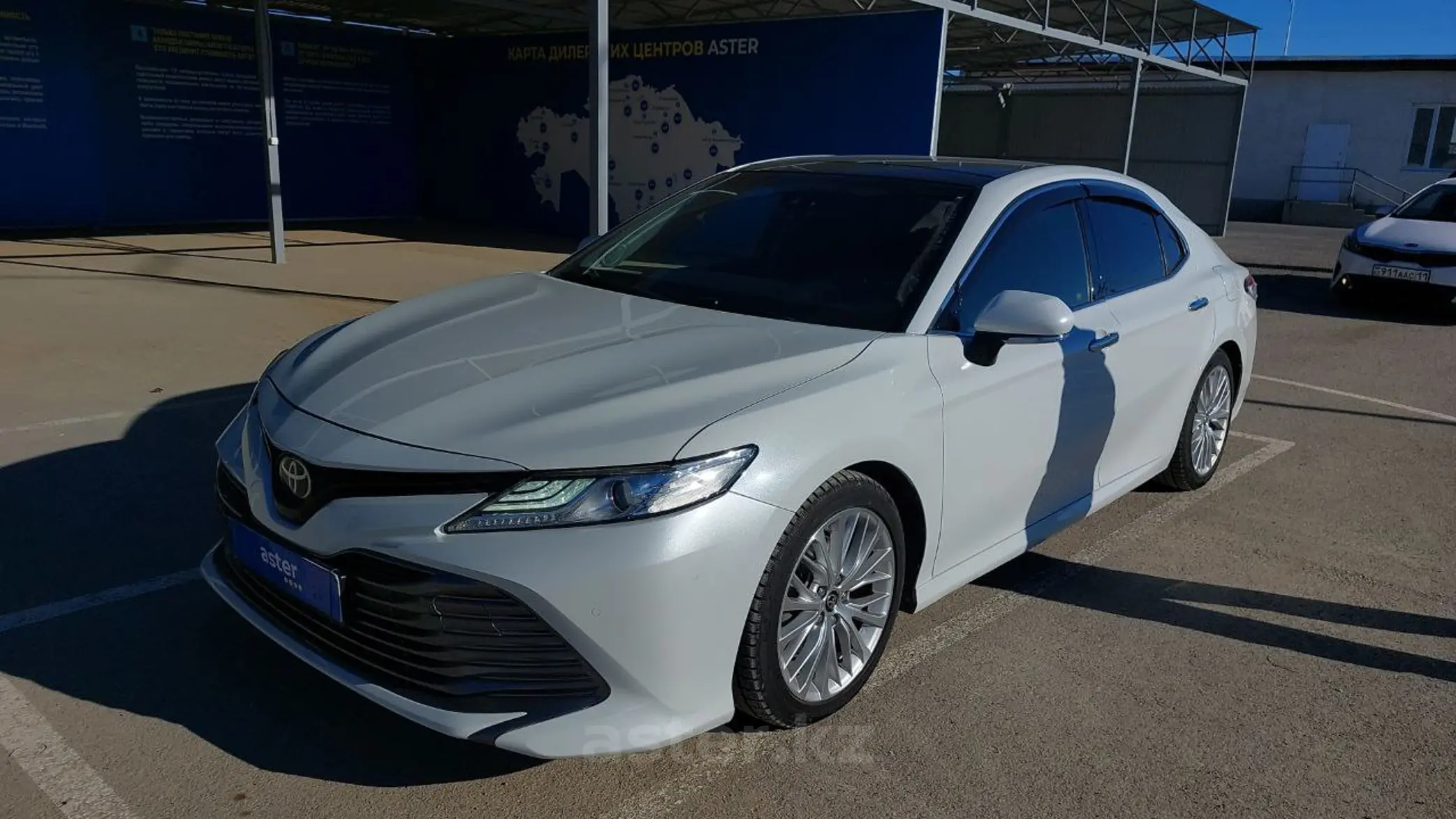 Toyota Camry 2019