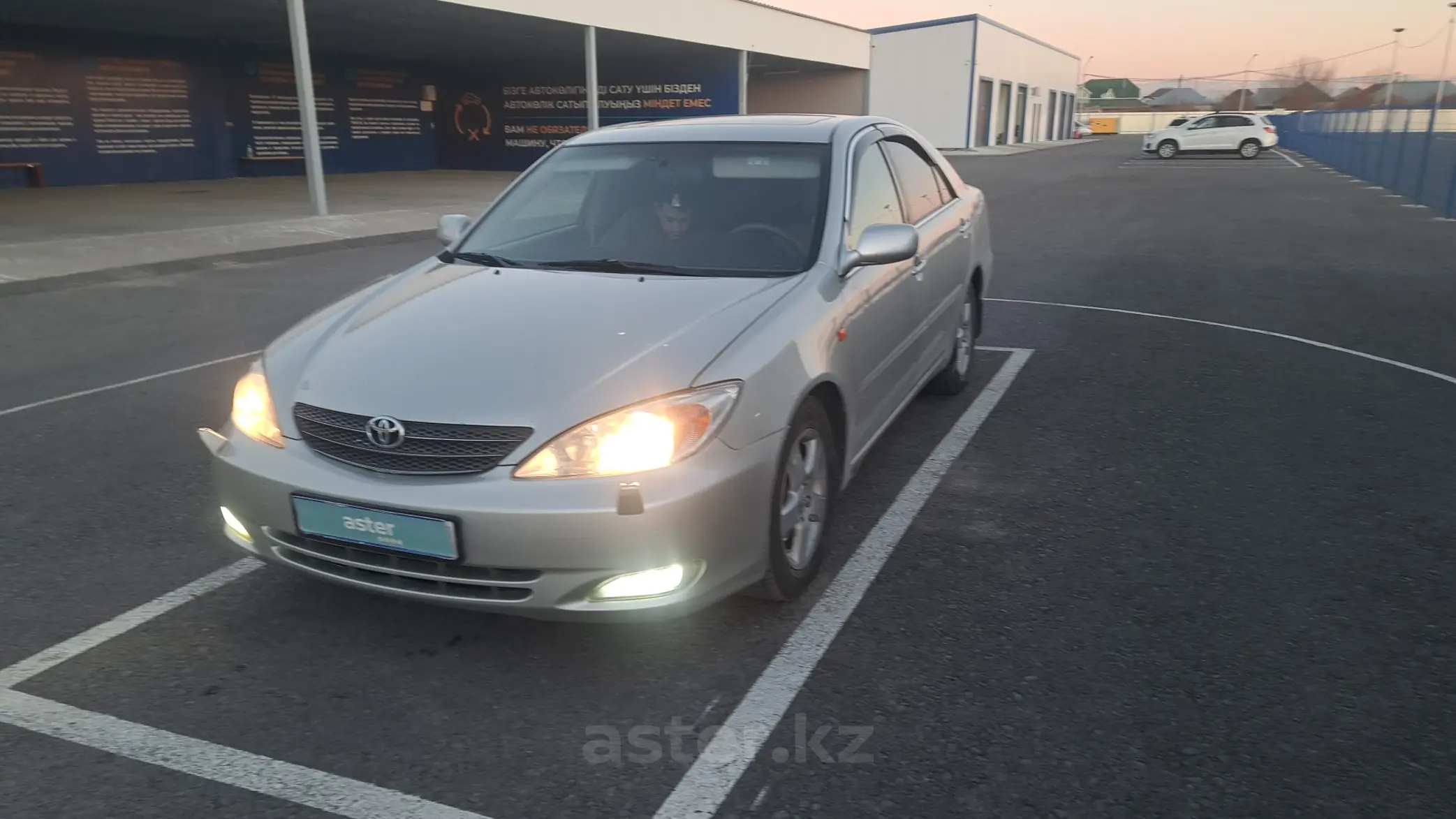 Toyota Camry 2004