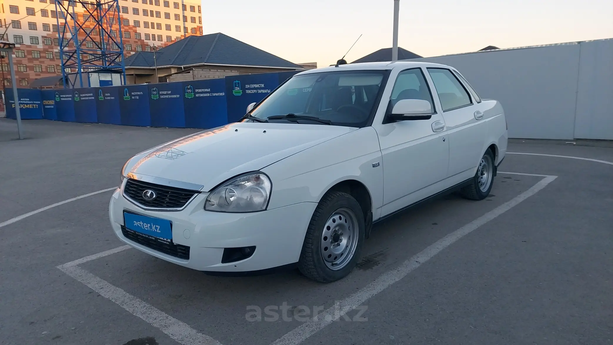 LADA (ВАЗ) Priora 2013