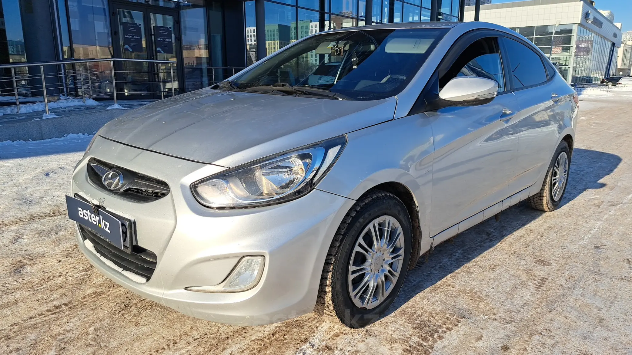 Hyundai Accent 2012