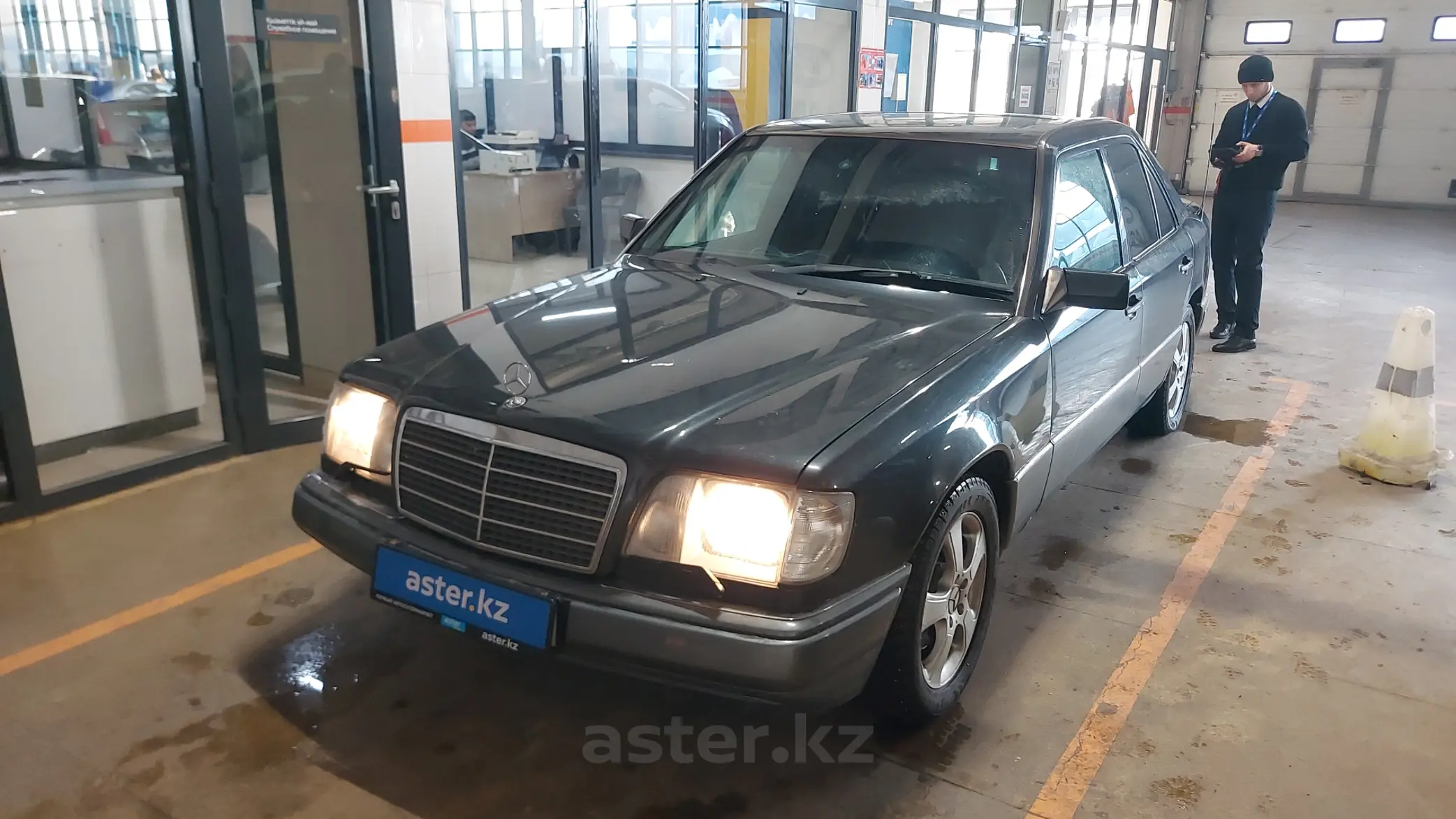 Mercedes-Benz E-Класс 1994