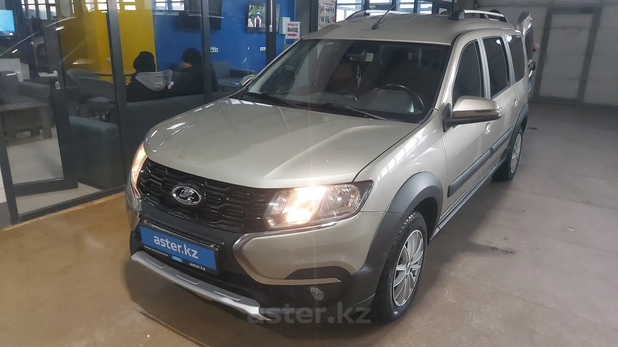 LADA (ВАЗ) Largus Cross 2021