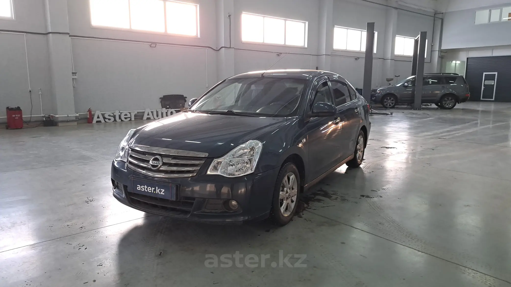 Nissan Almera 2013