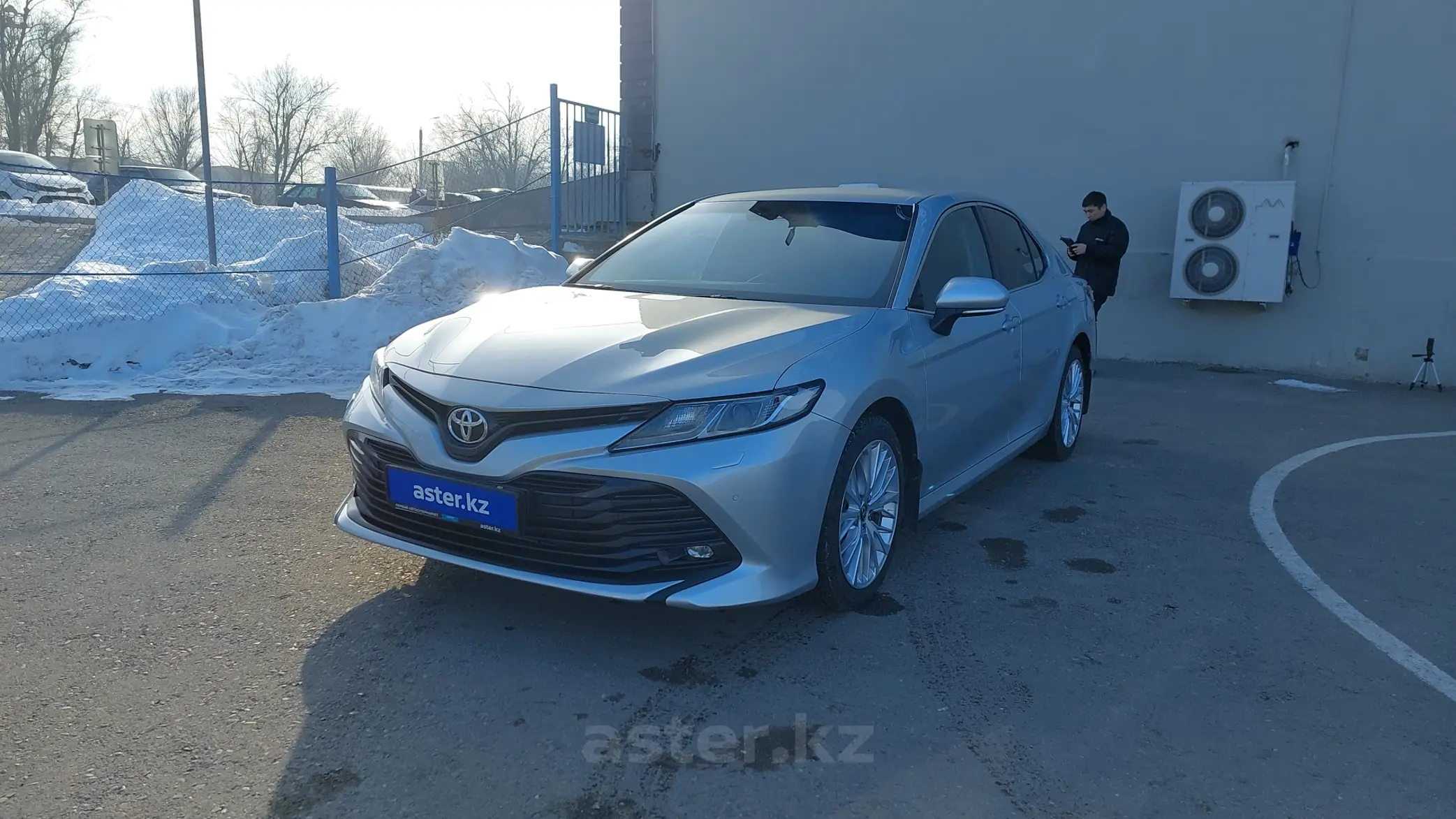 Toyota Camry 2019