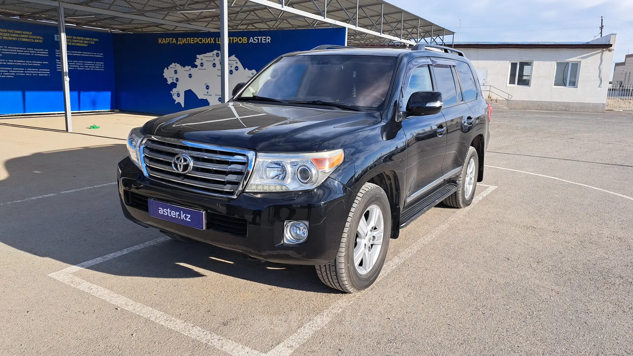 Toyota Land Cruiser 2012