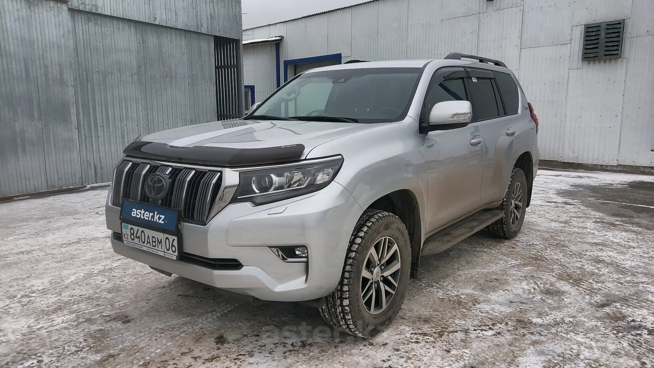 Toyota Land Cruiser Prado 2012