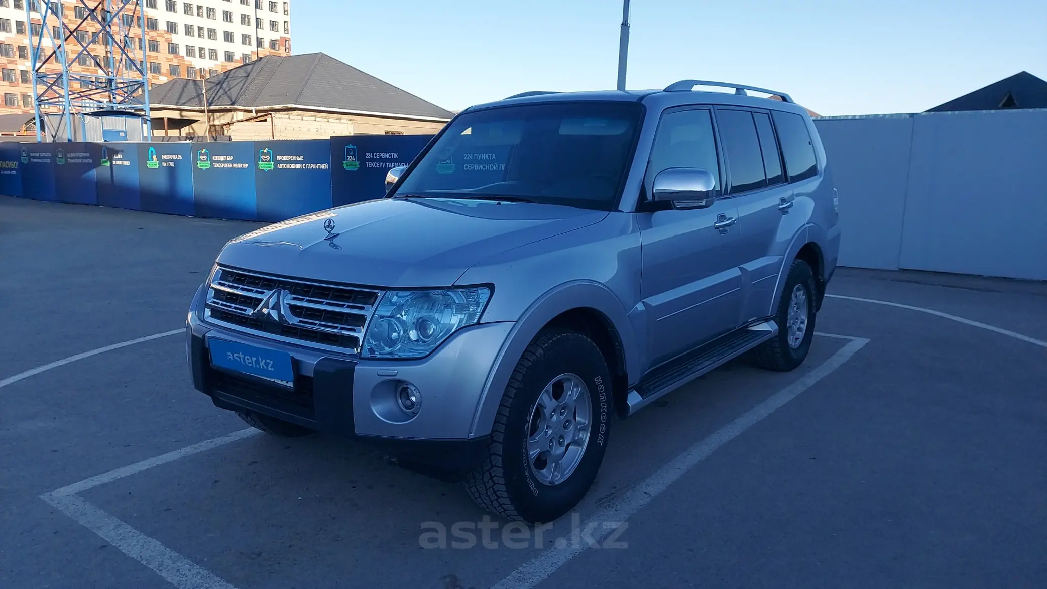 Mitsubishi Pajero 2009