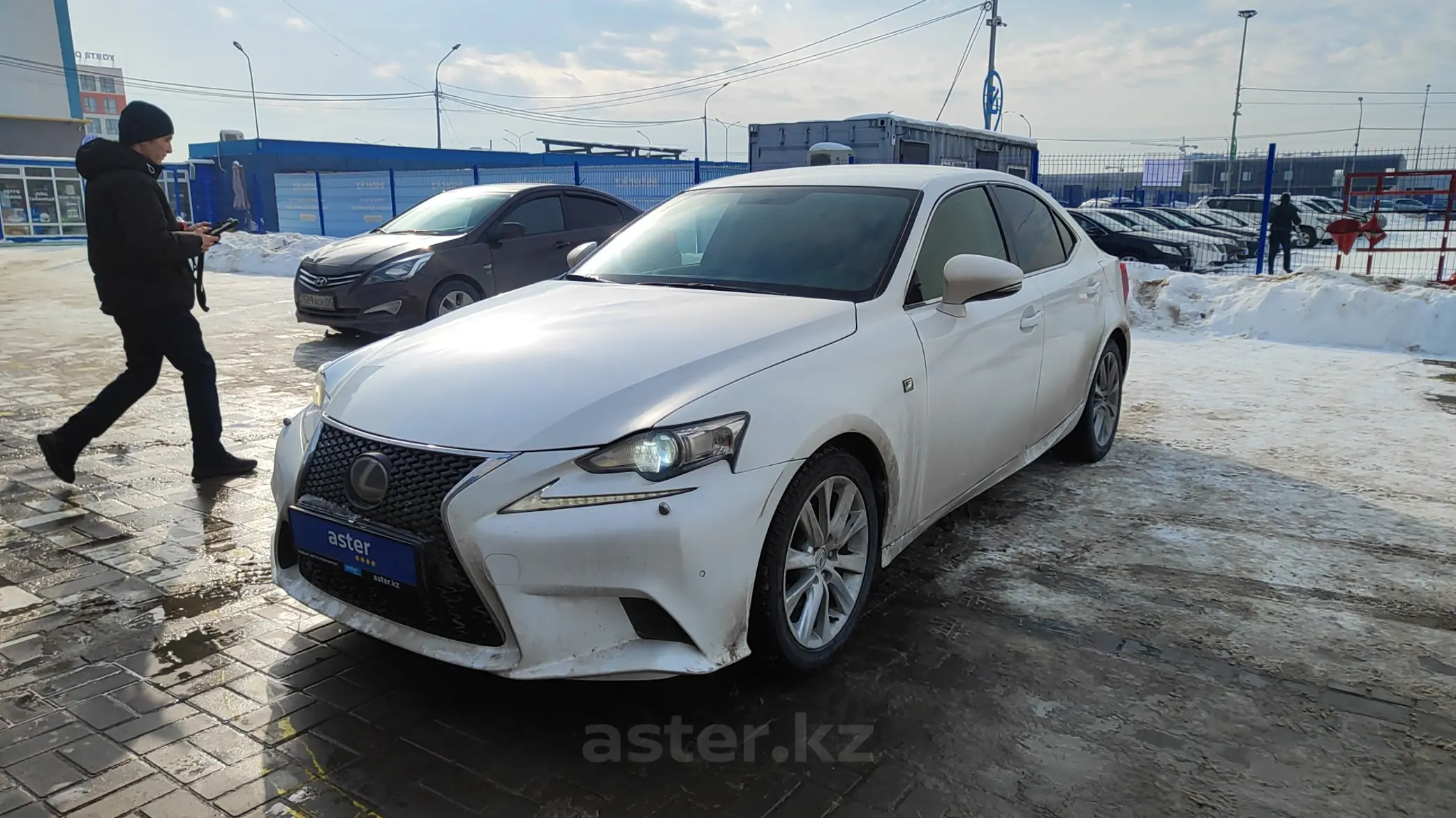 Lexus IS 2014