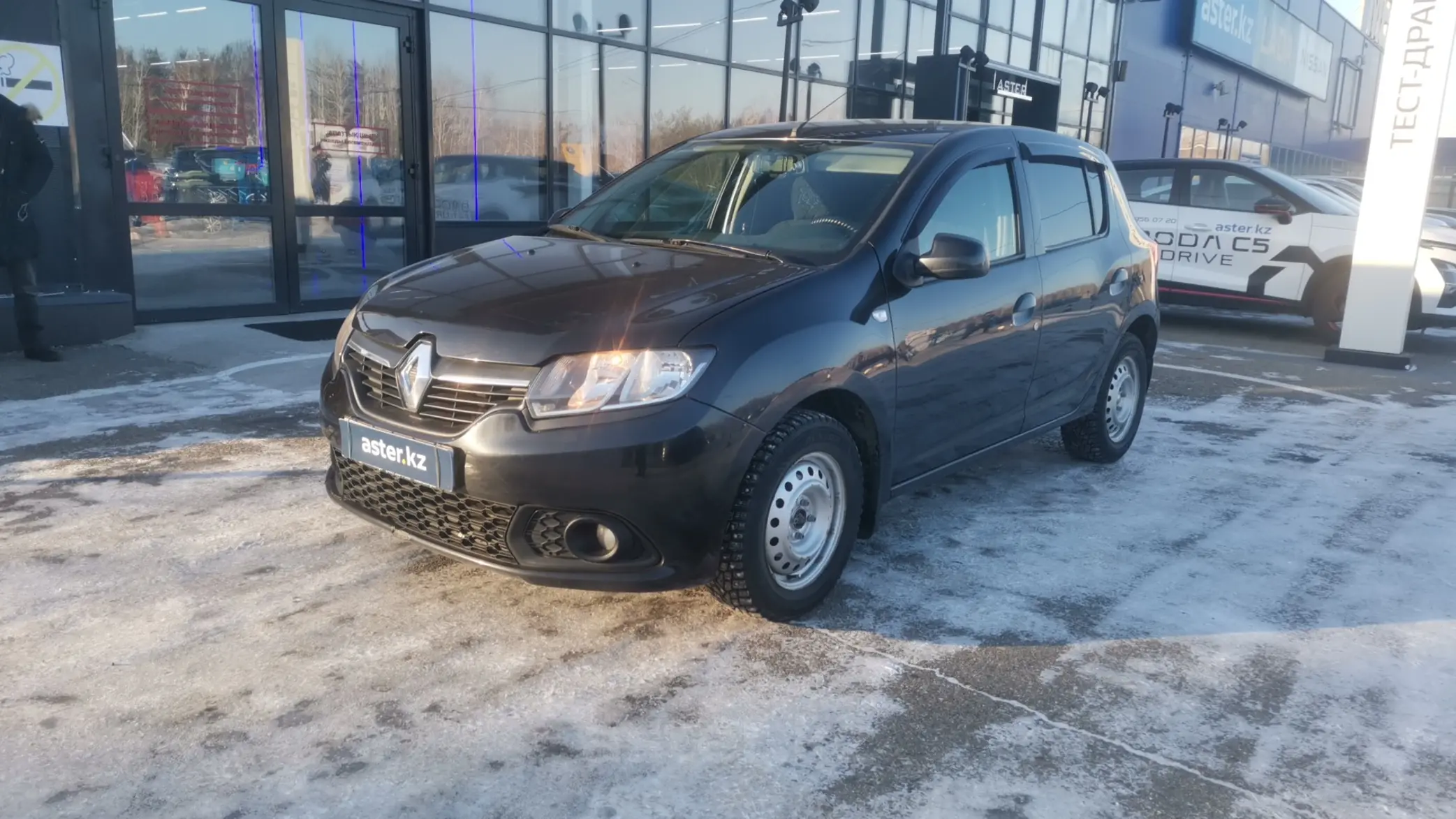 Renault Sandero 2014