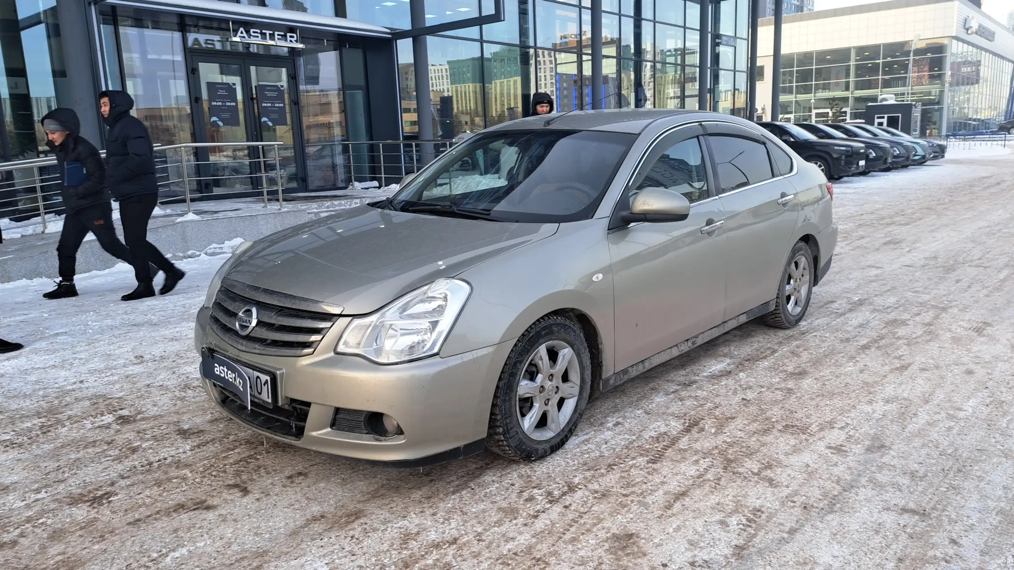 Nissan Almera 2015