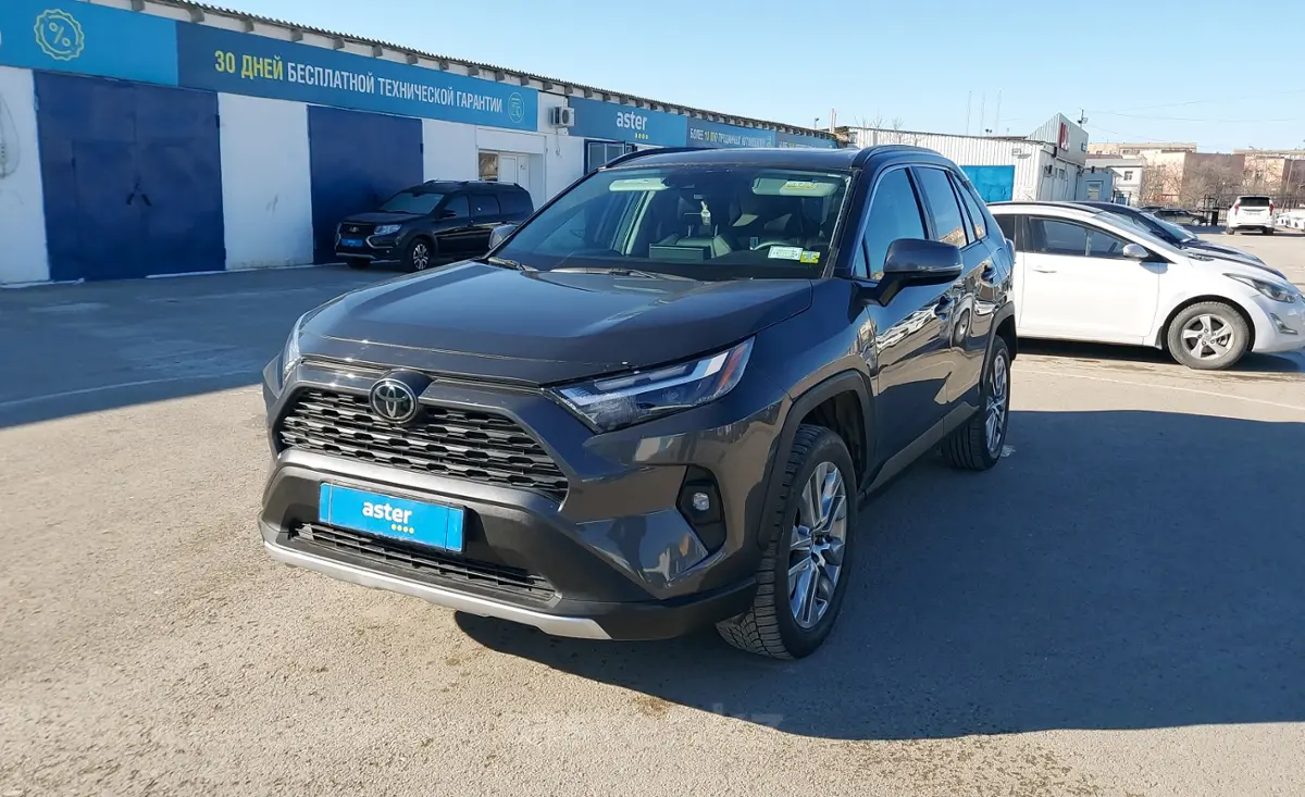 Купить Toyota RAV4 2022 года в Актау, цена 18000000 тенге. Продажа Toyota  RAV4 в Актау - Aster.kz. №c995000