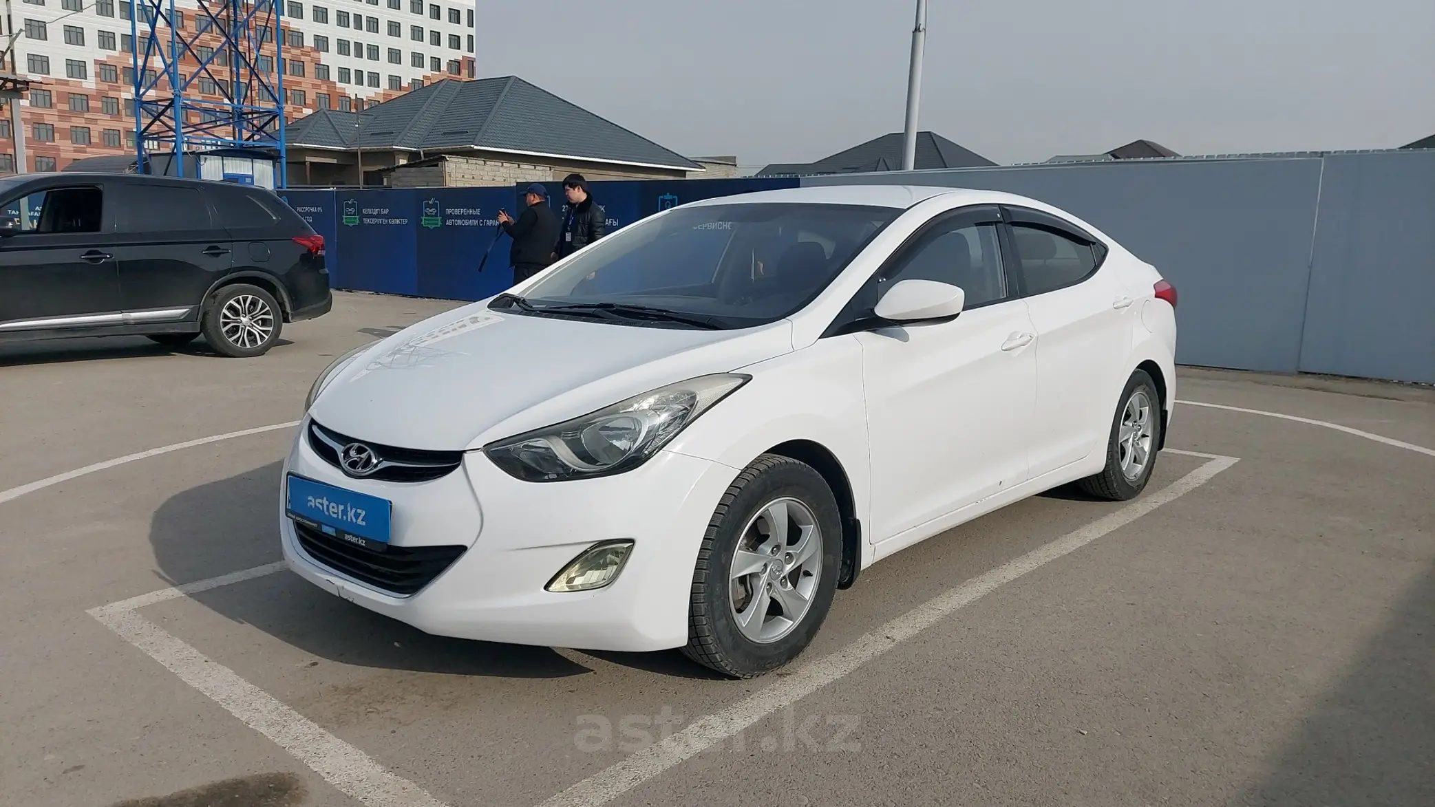 Hyundai Elantra 2013