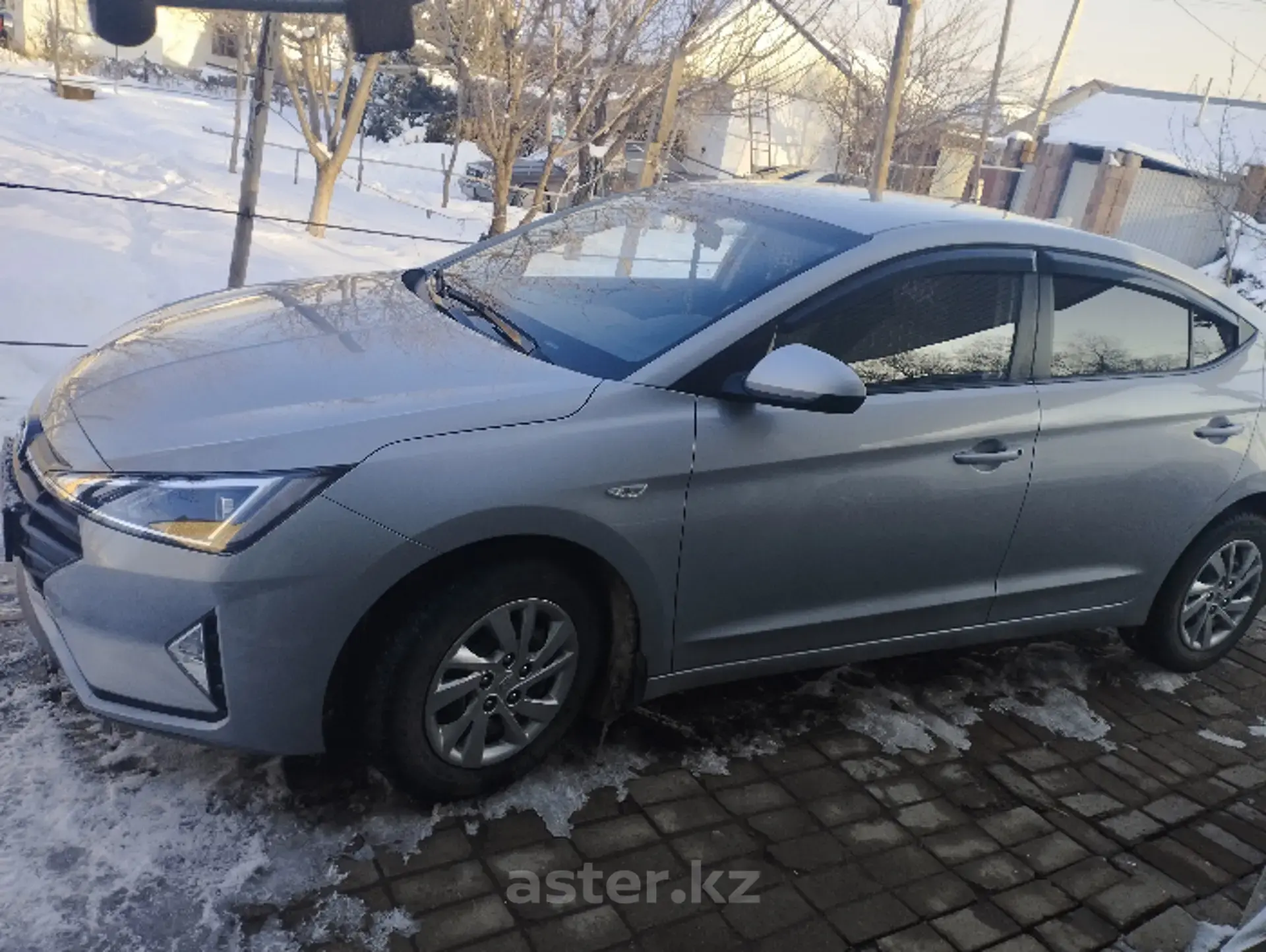 Hyundai Elantra 2019