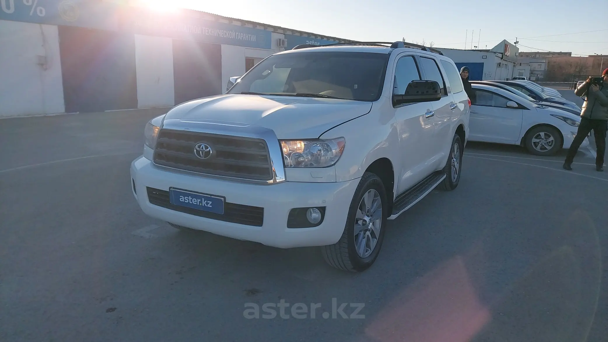 Toyota Sequoia 2014