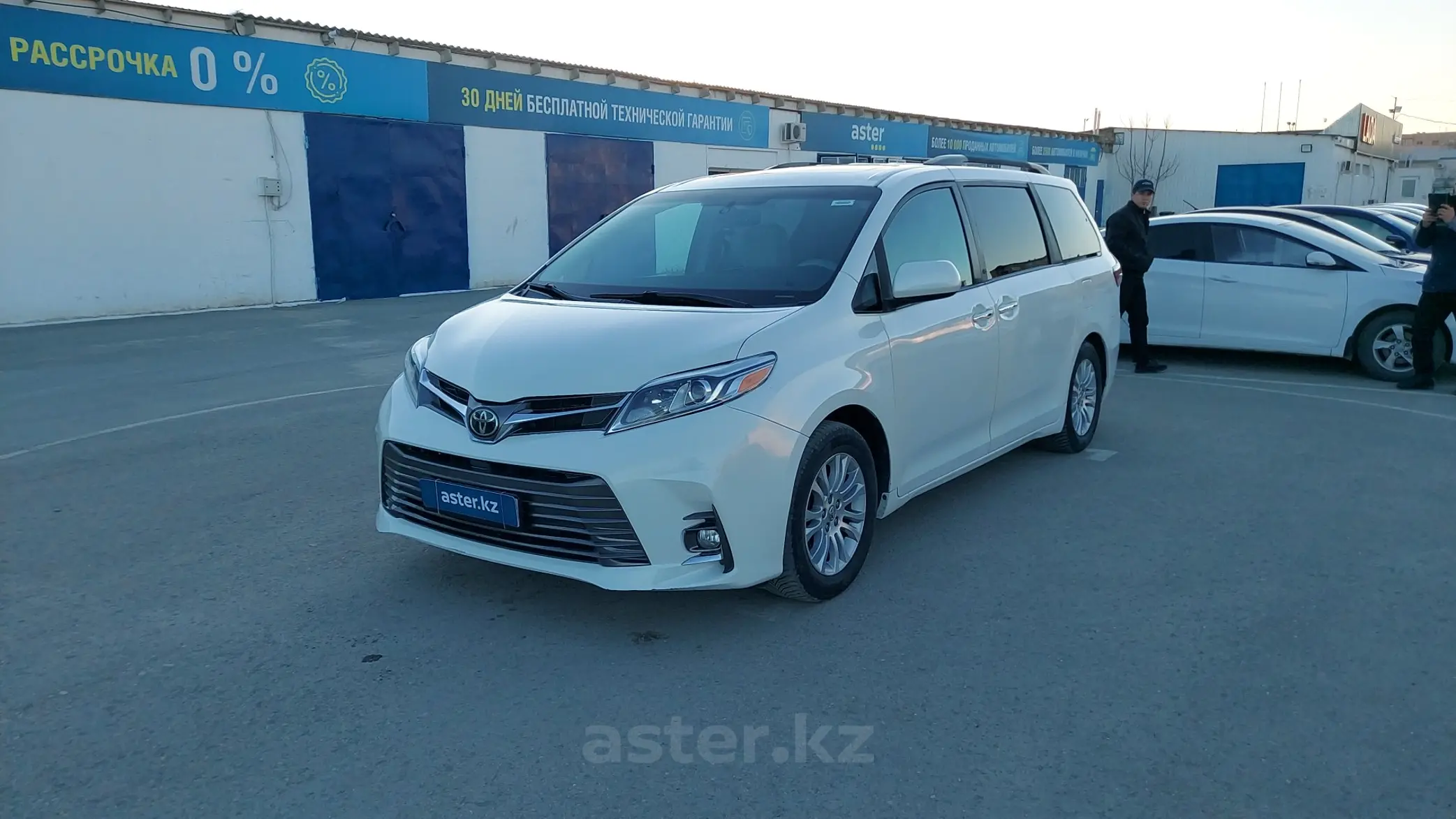 Toyota Sienna 2015