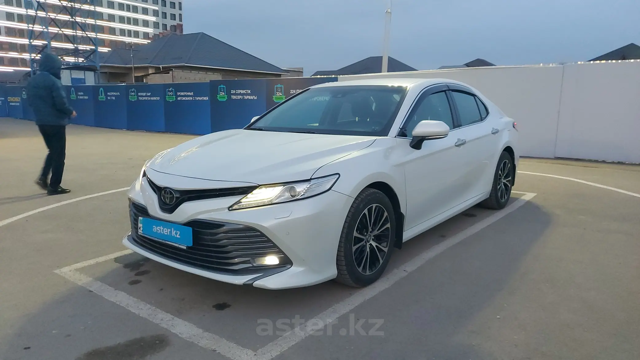 Toyota Camry 2018