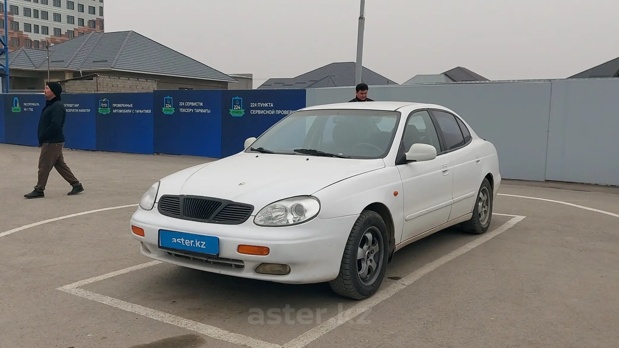 Daewoo Leganza 1998