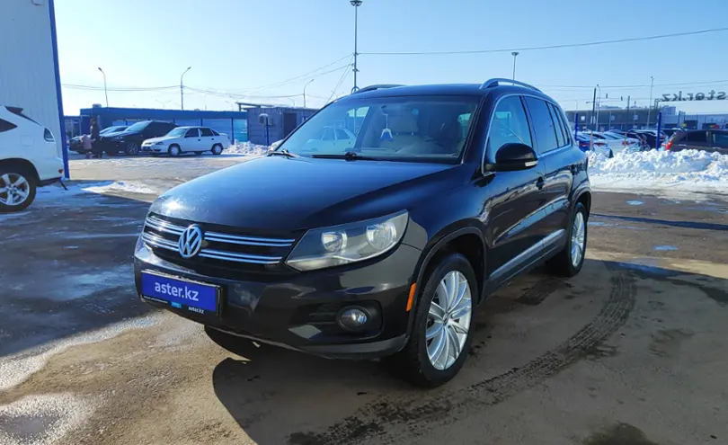 Тигуан 2 объем бака. Тигуан 2 объем бака. Škoda karoq характеристики. 45 st защита топливного бака. Фольксваген тигуан 2006.