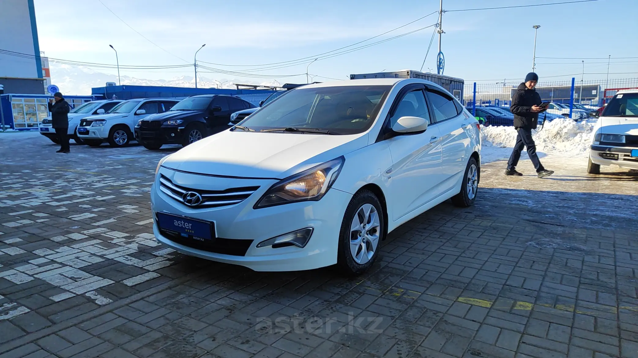 Hyundai Accent 2015