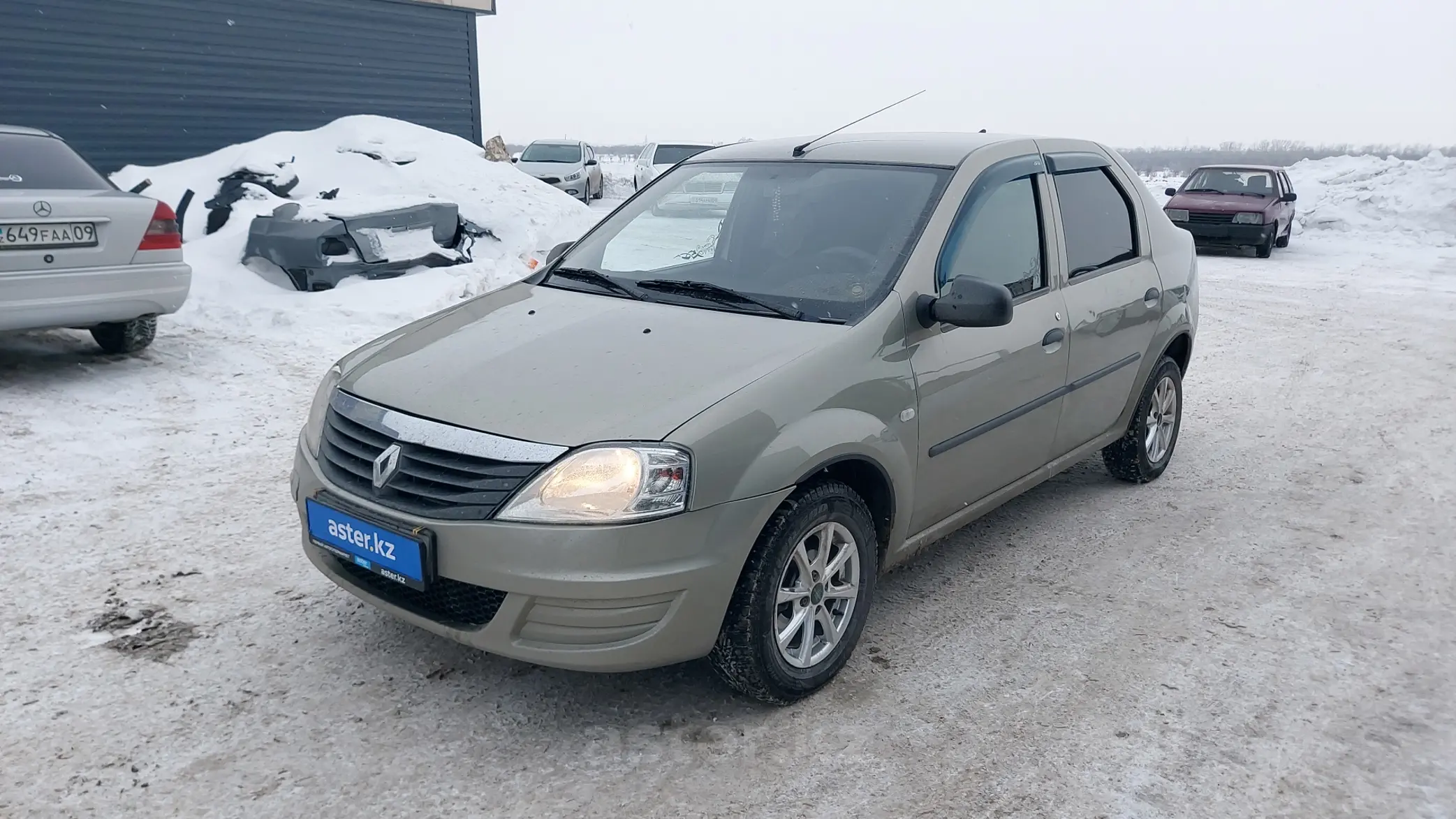 Renault Logan 2010