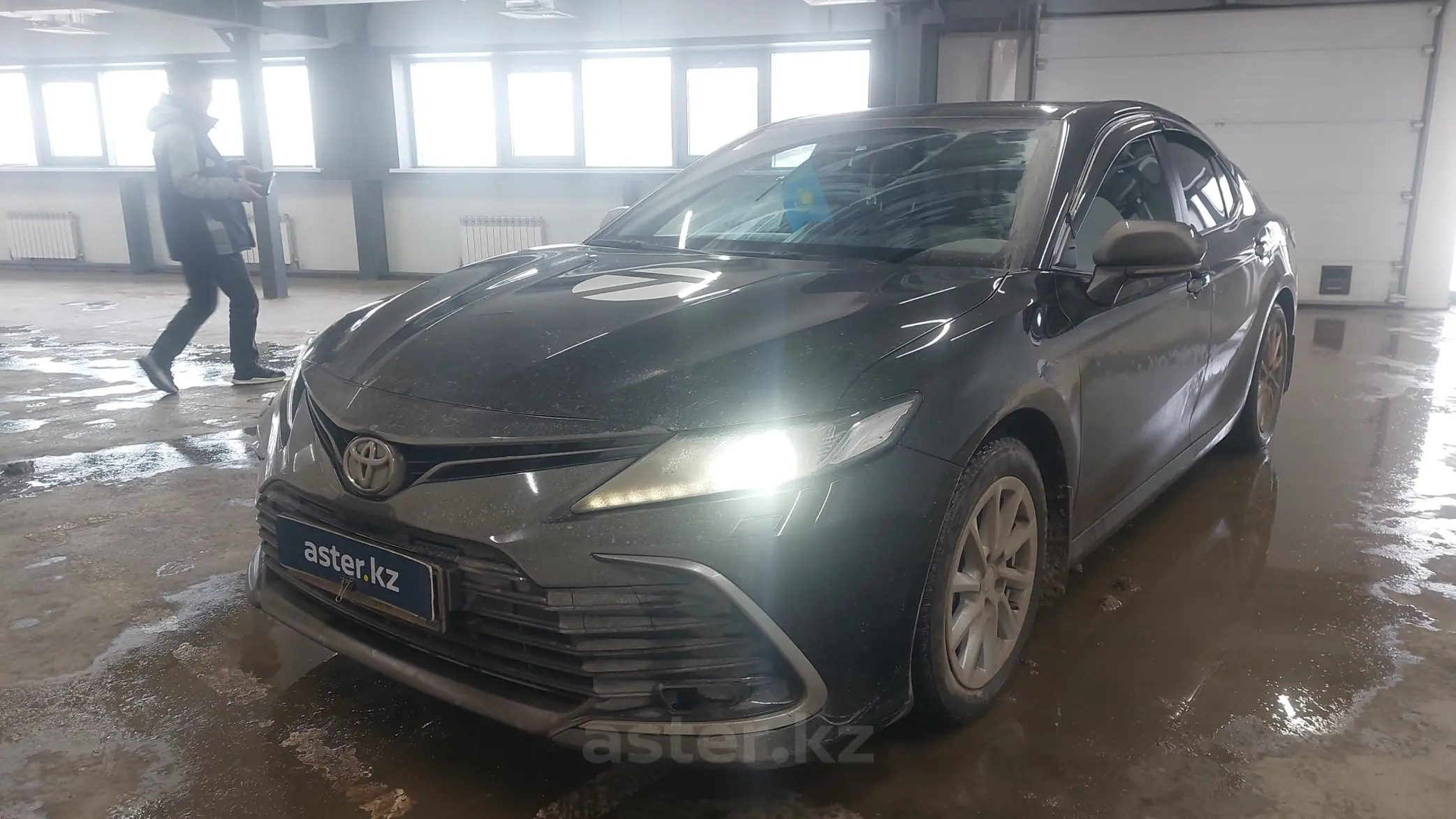 Toyota Camry 2021