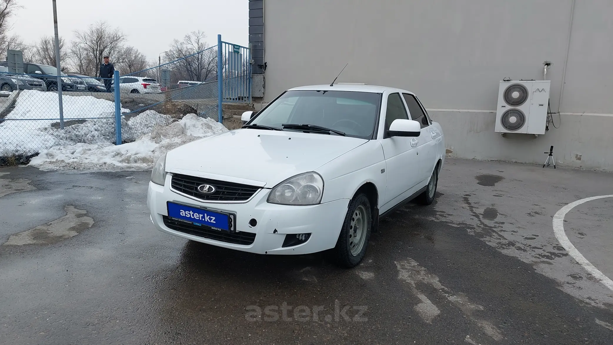 LADA (ВАЗ) Priora 2012