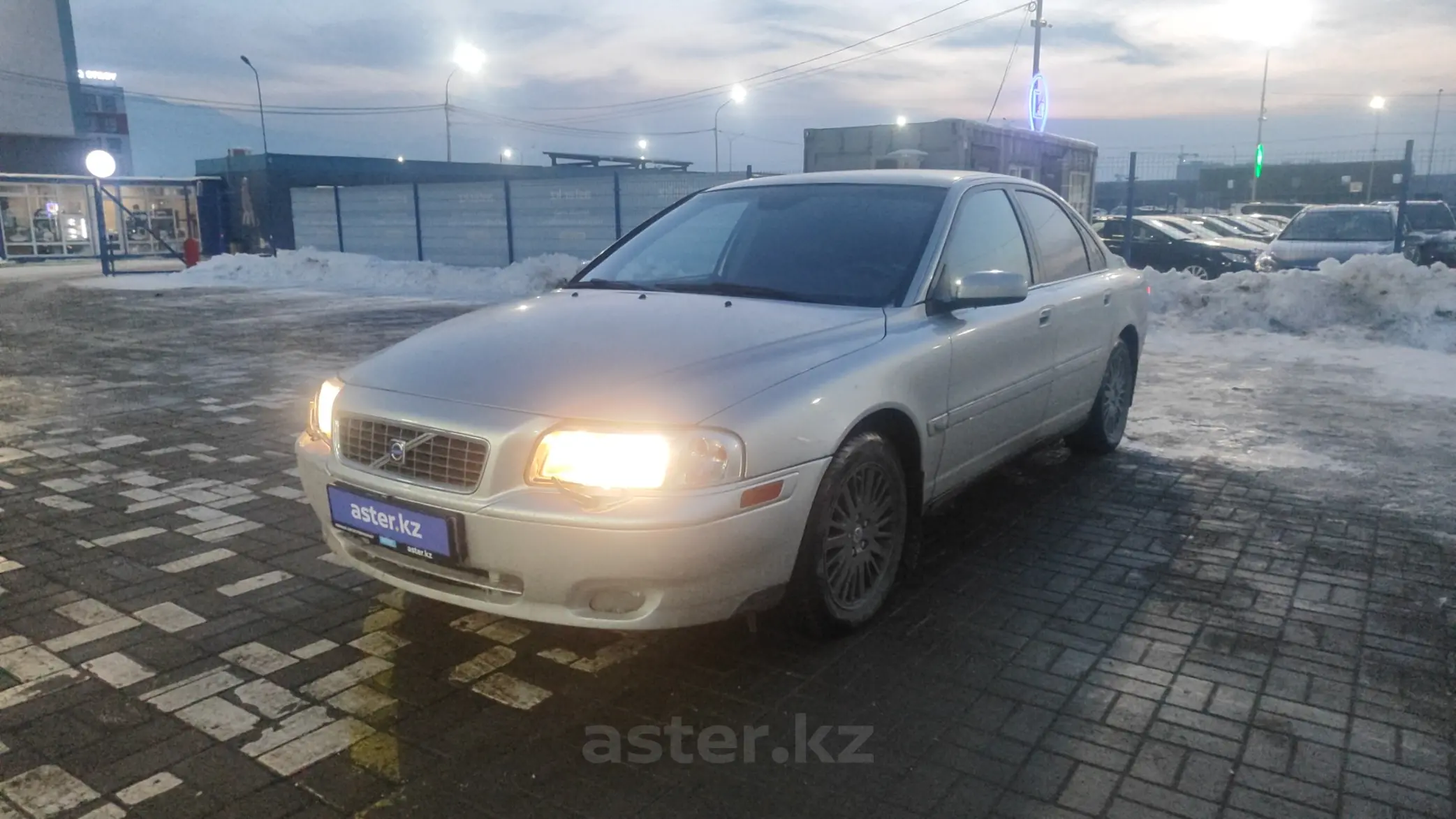 Volvo S80 2005