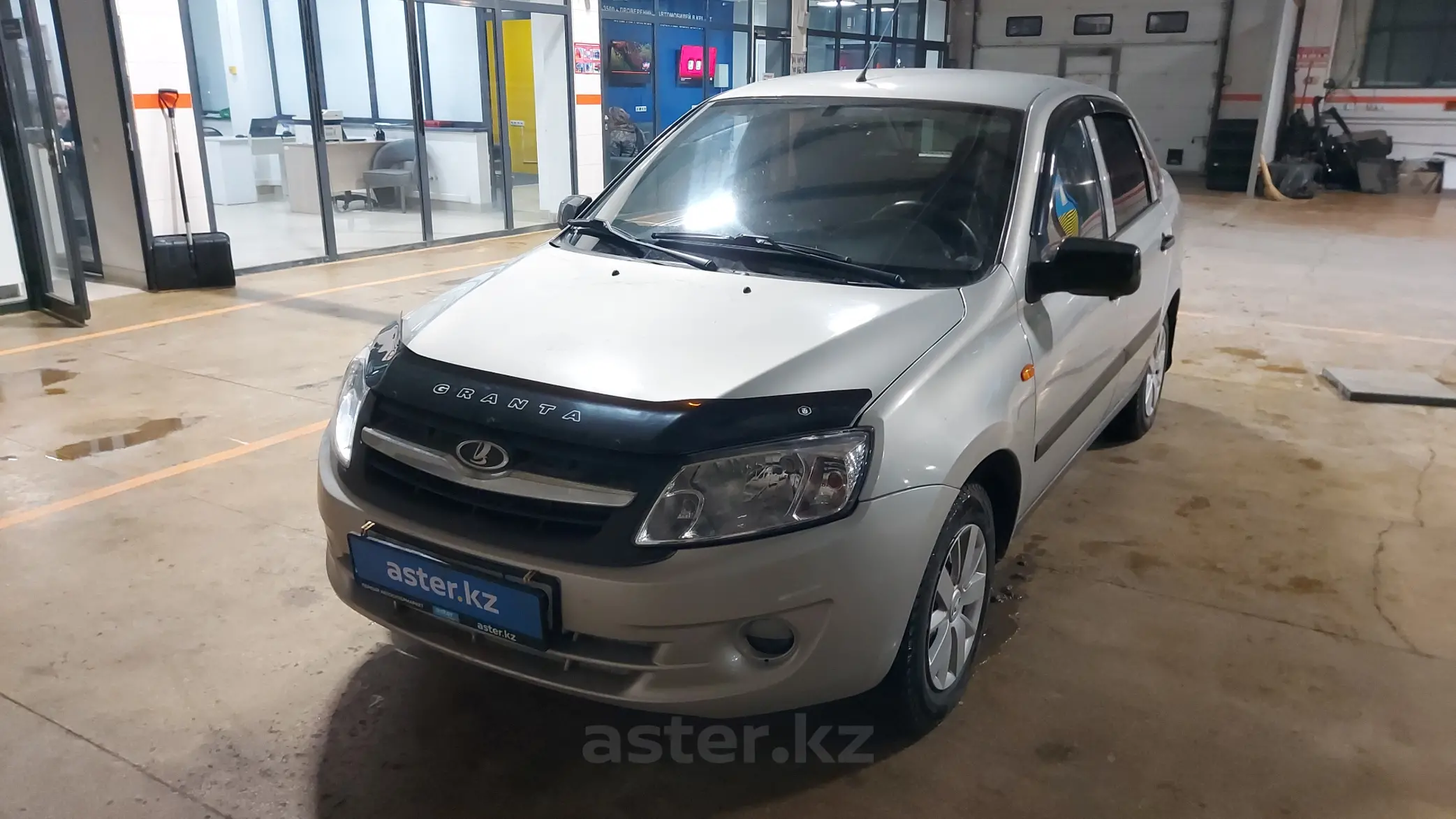 LADA (ВАЗ) Granta 2013