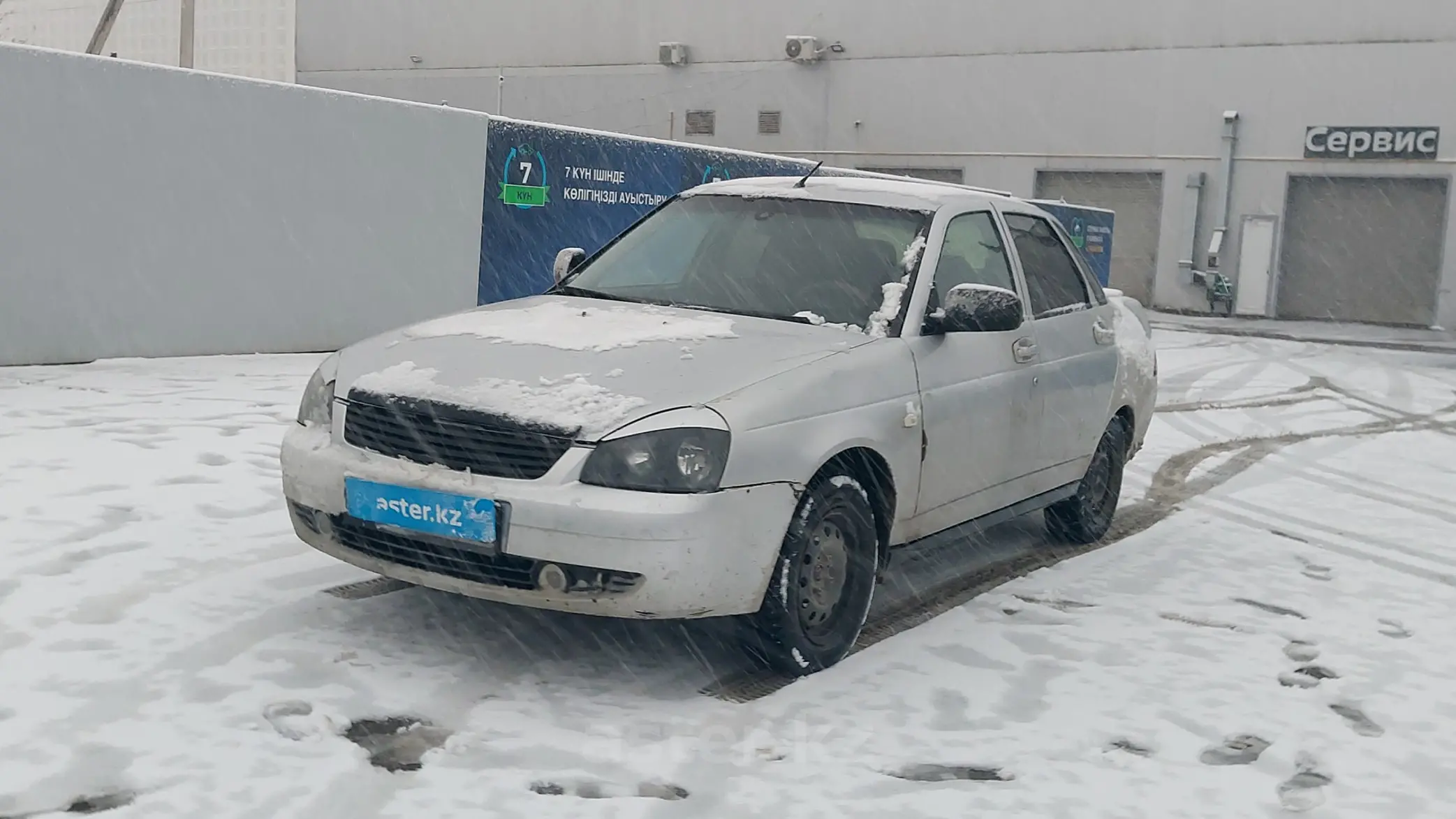 LADA (ВАЗ) Priora 2012