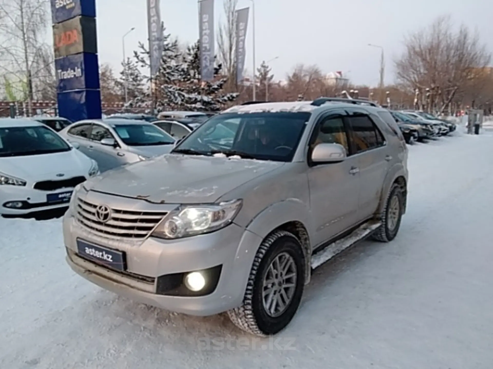 Toyota Fortuner 2014