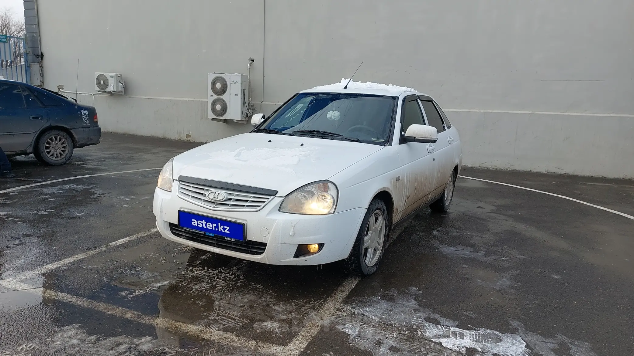 LADA (ВАЗ) Priora 2013