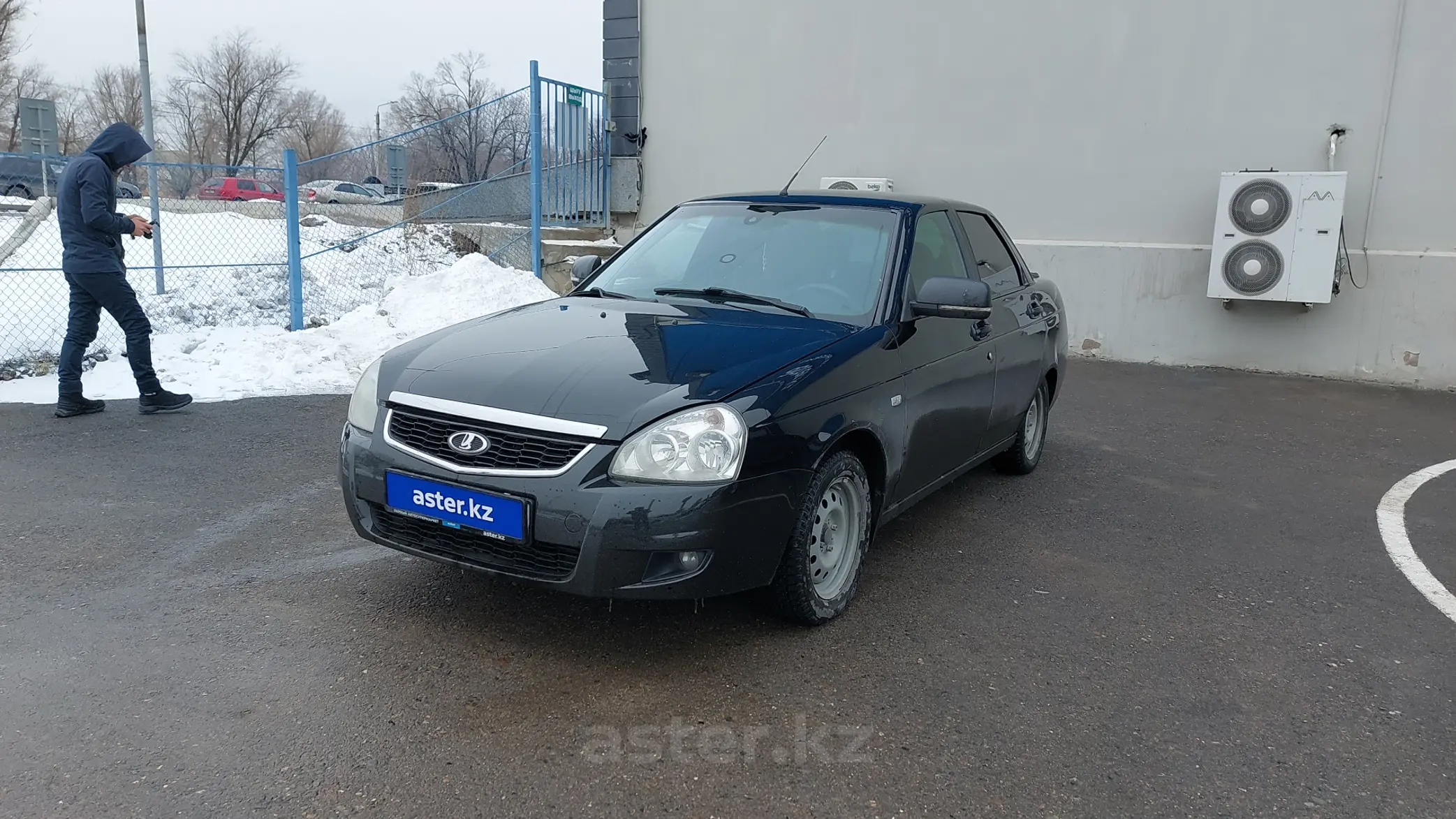 LADA (ВАЗ) Priora 2013