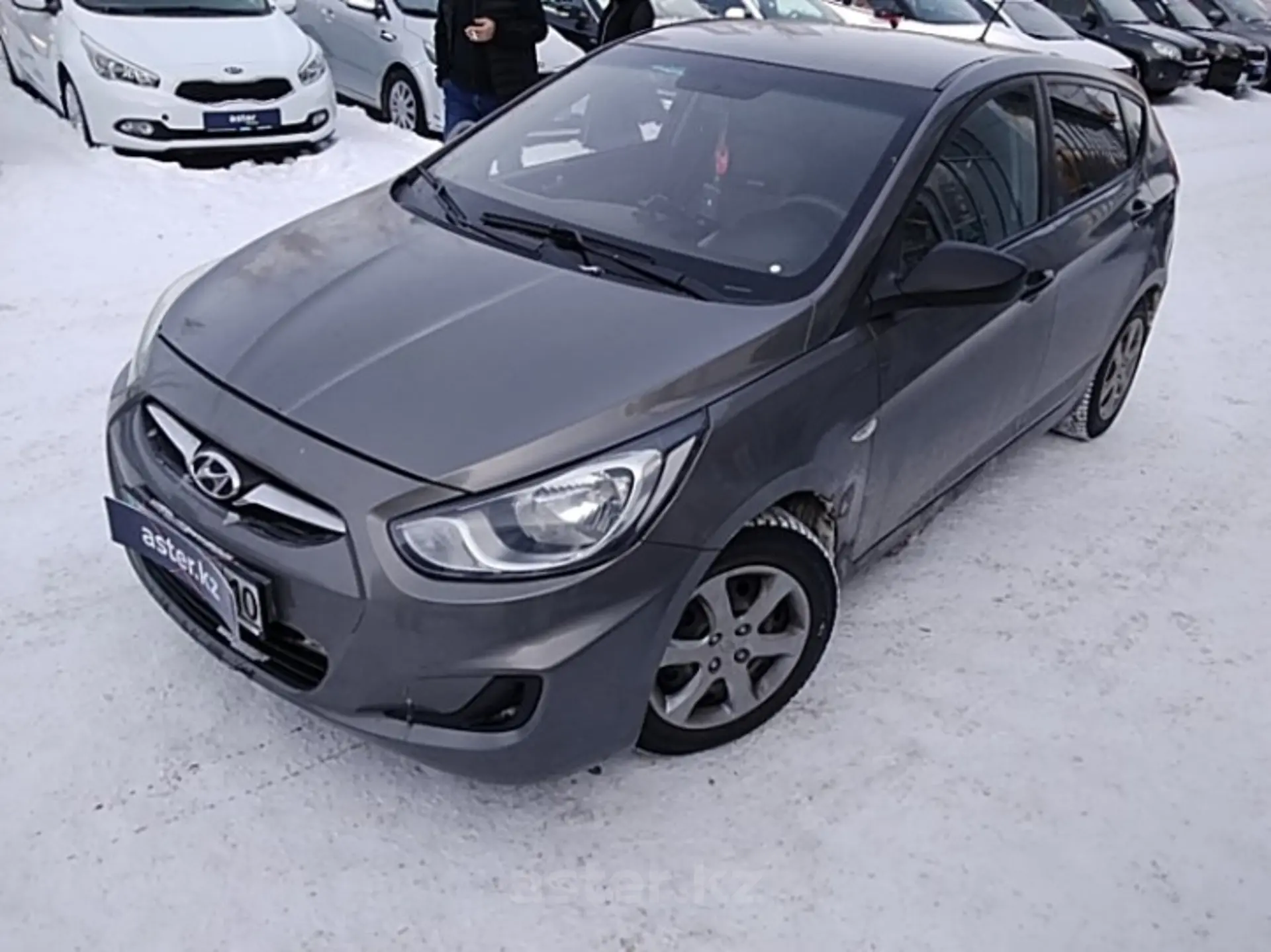 Hyundai Accent 2013