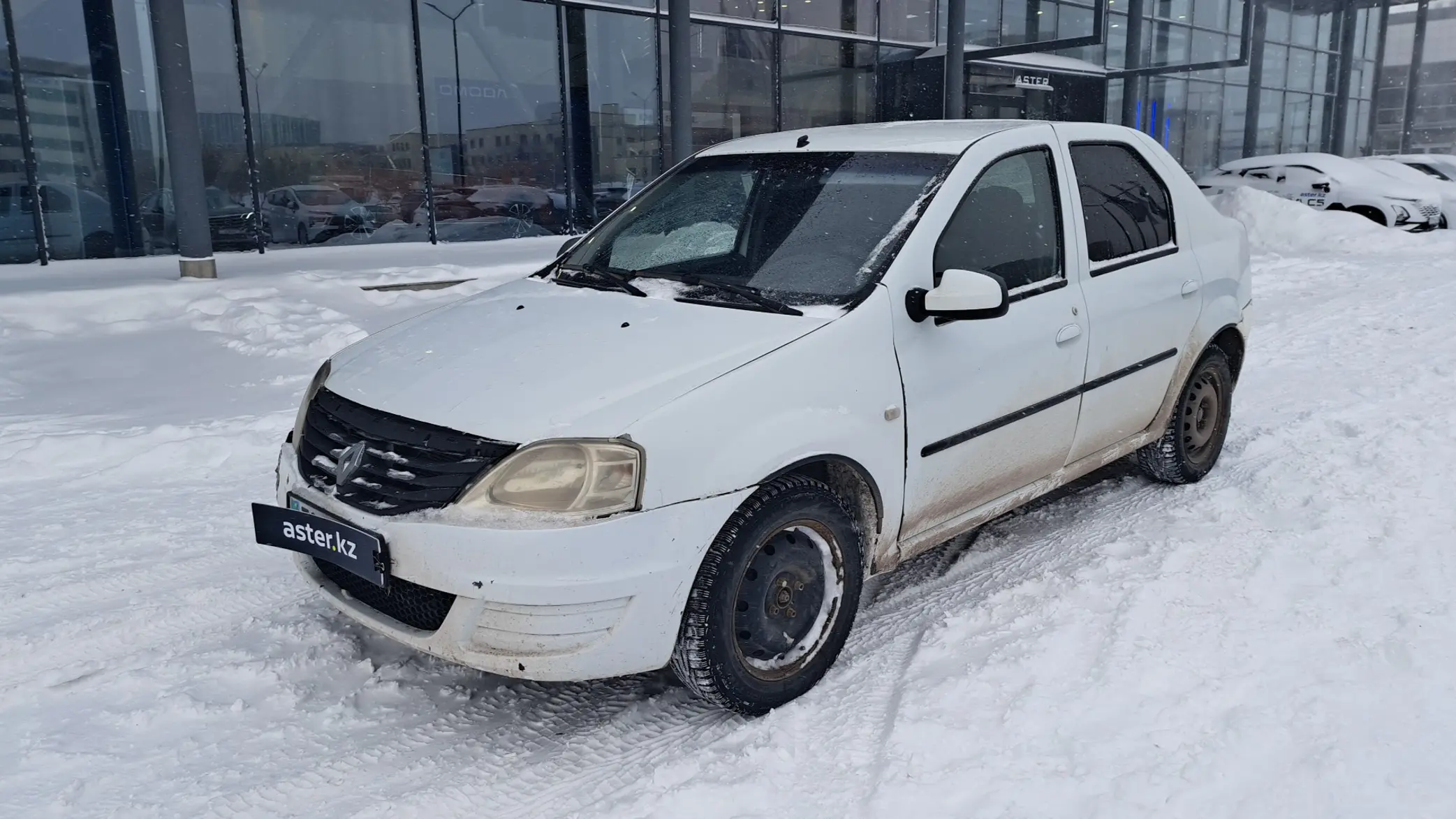 Renault Logan 2013