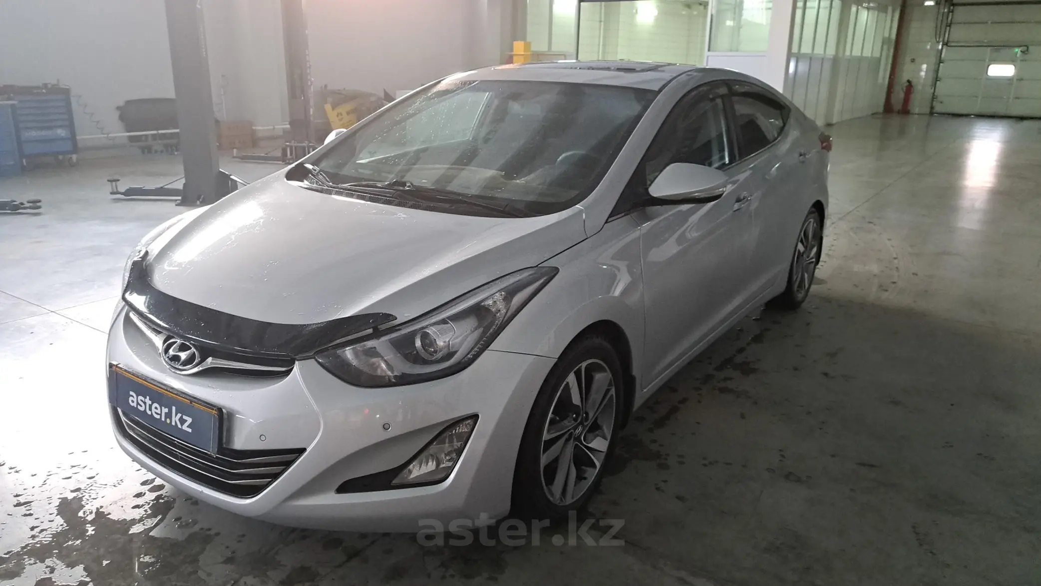 Hyundai Elantra 2015