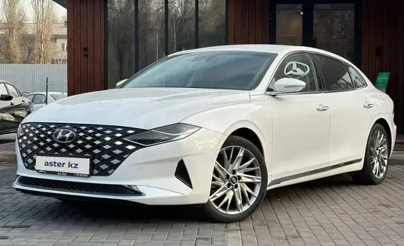 Hyundai Grandeur 2022 года за 15 500 000 тг. в Алматы