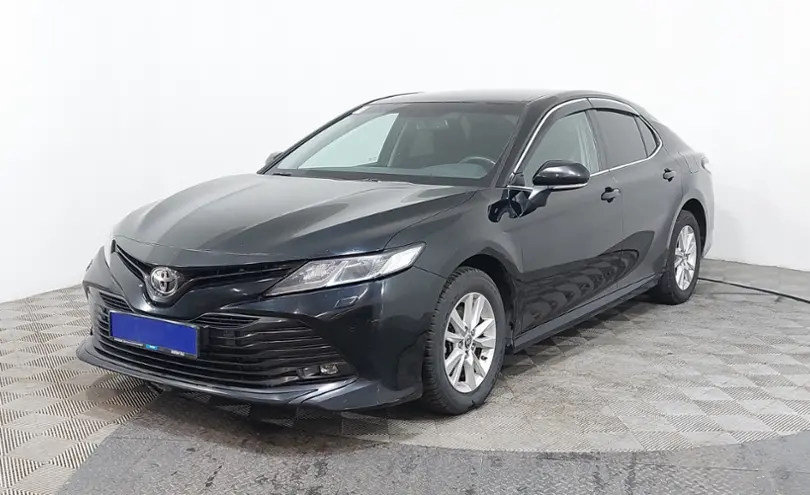 Toyota Camry 2020 года за 12 190 000 тг. в Астана